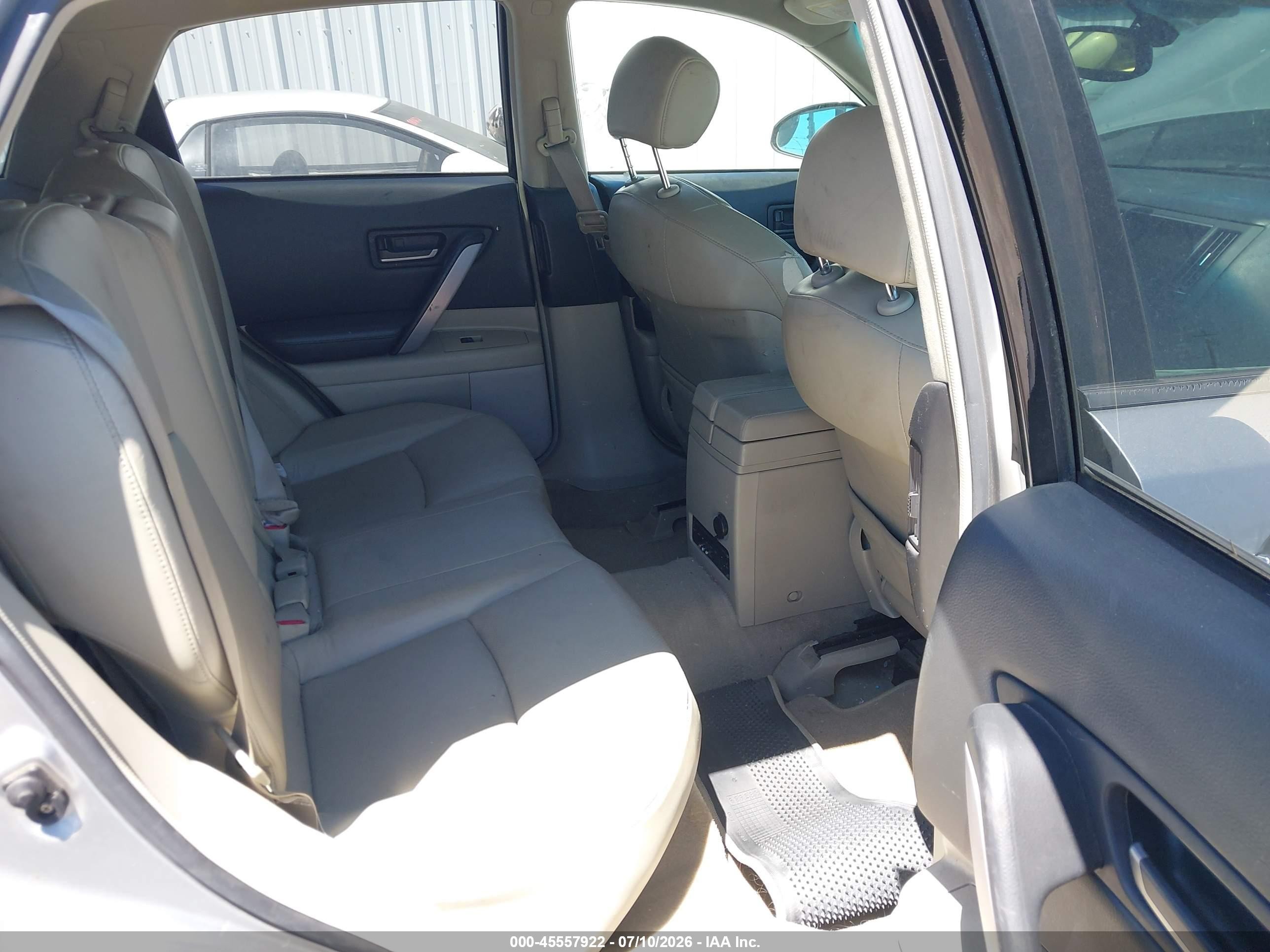 2003 Infiniti Fx45 Silver vin: JNRBS08W53X002981