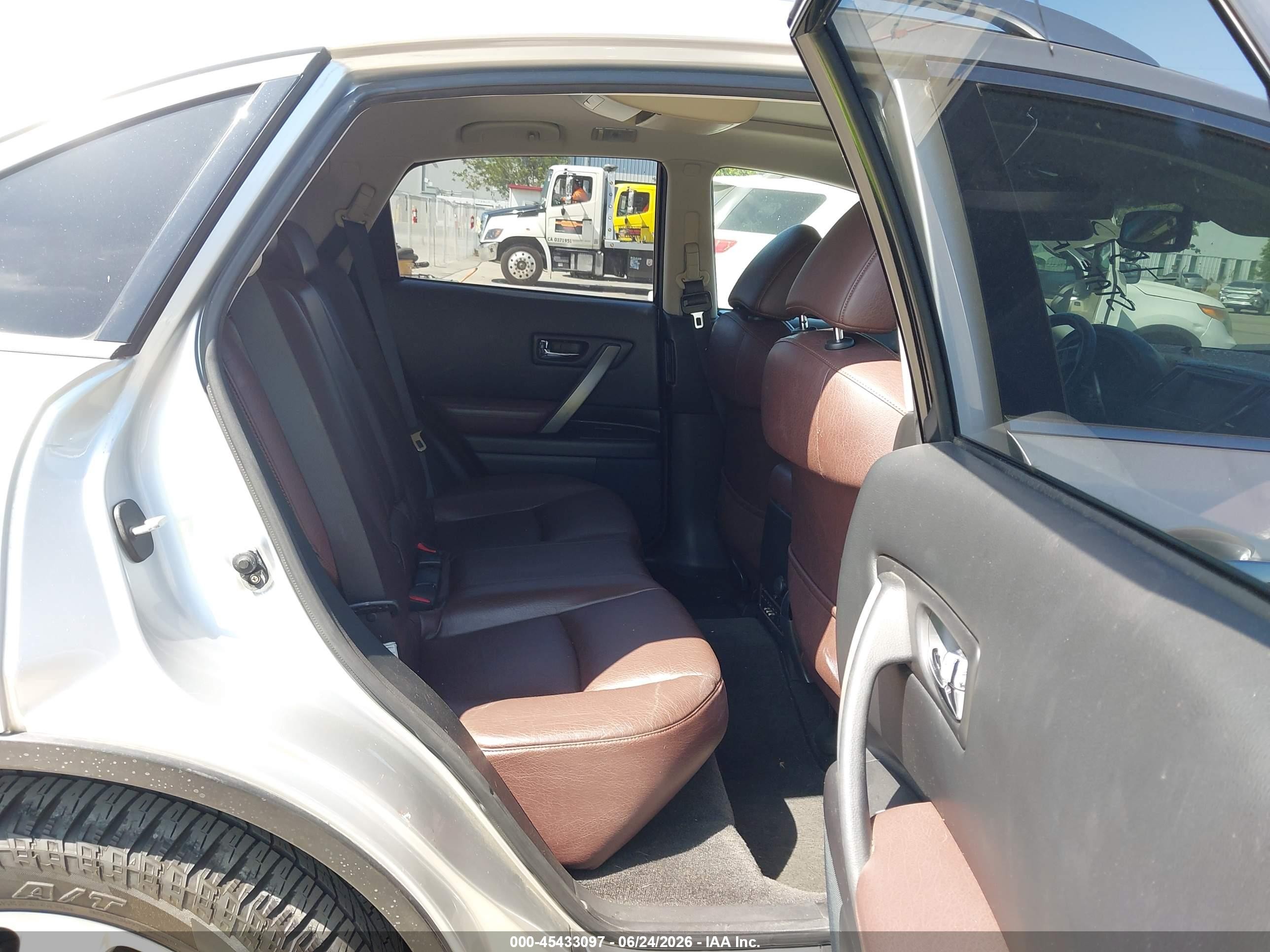 2007 Infiniti Fx45   Silver vin: JNRBS08W87X400191