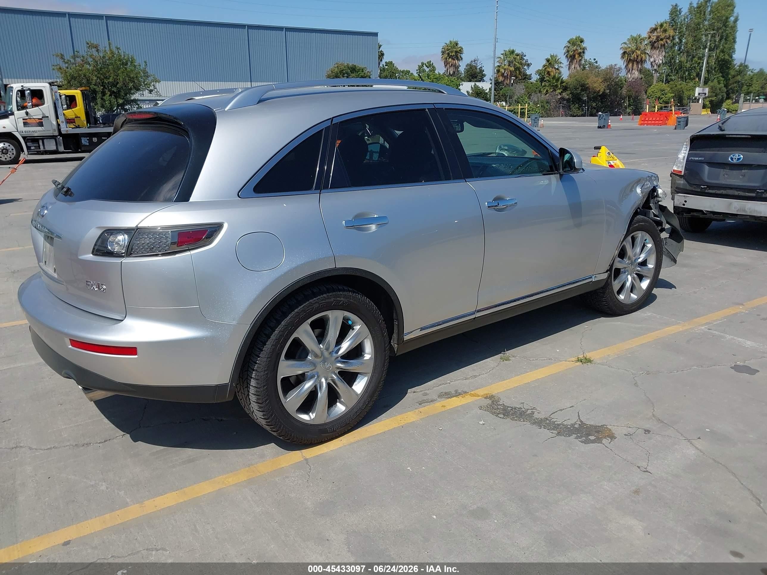 2007 Infiniti Fx45   Silver vin: JNRBS08W87X400191