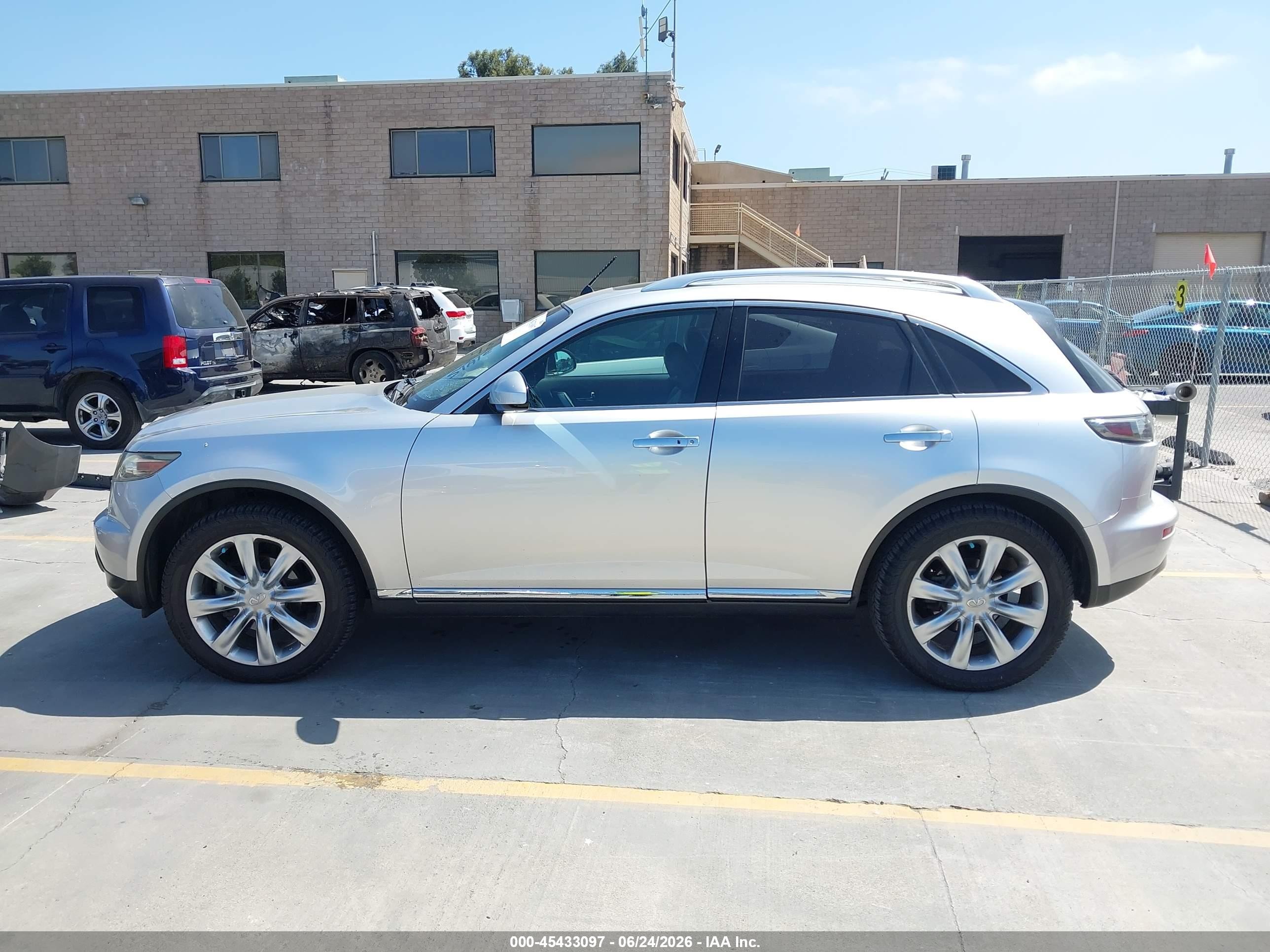 2007 Infiniti Fx45   Silver vin: JNRBS08W87X400191