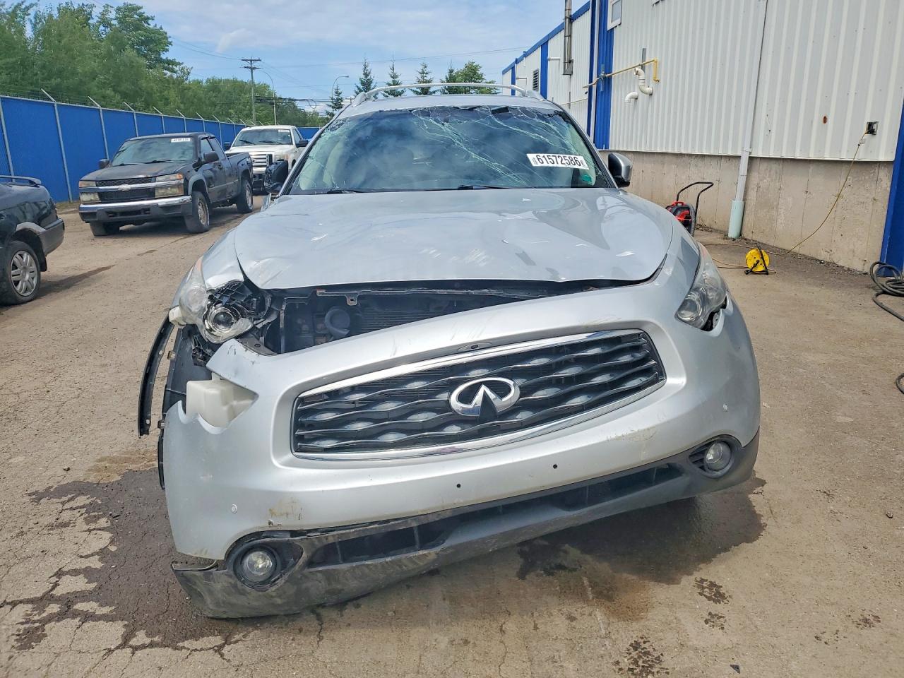 2009 Infiniti Fx50 Base Серебряный vin: JNRBS18W39M201611