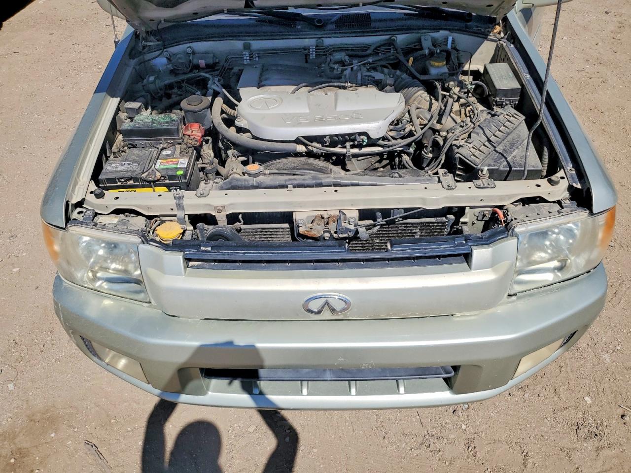 2001 Infiniti Qx4 Base Beige vin: JNRDR07Y11W102652