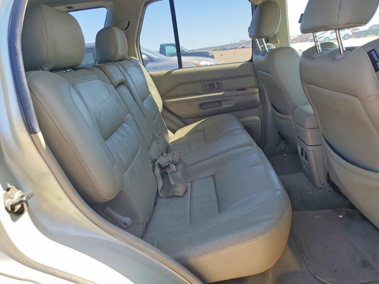 2001 Infiniti Qx4 Base Beige vin: JNRDR07Y11W102652