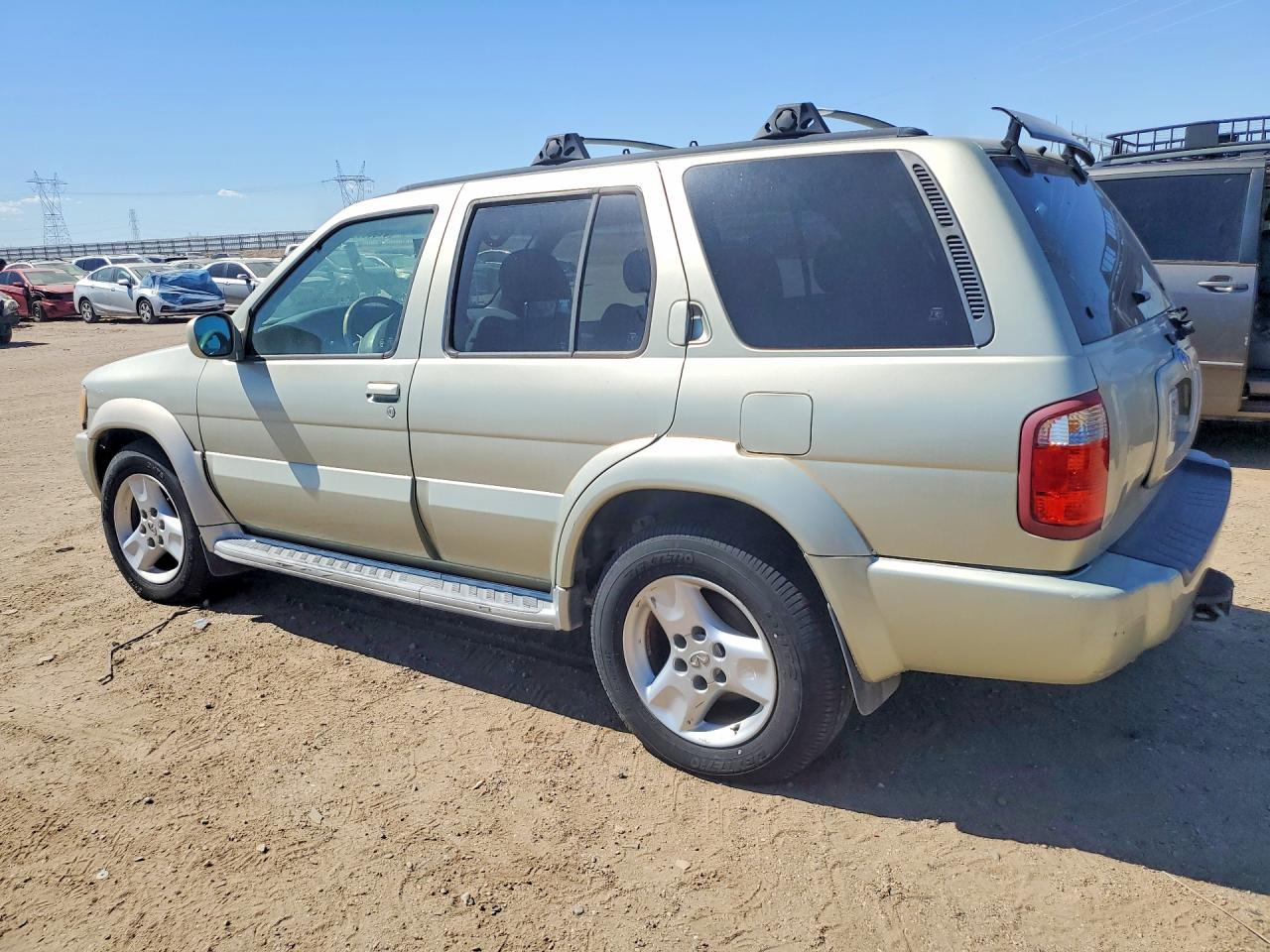 2001 Infiniti Qx4 Base Beige vin: JNRDR07Y11W102652