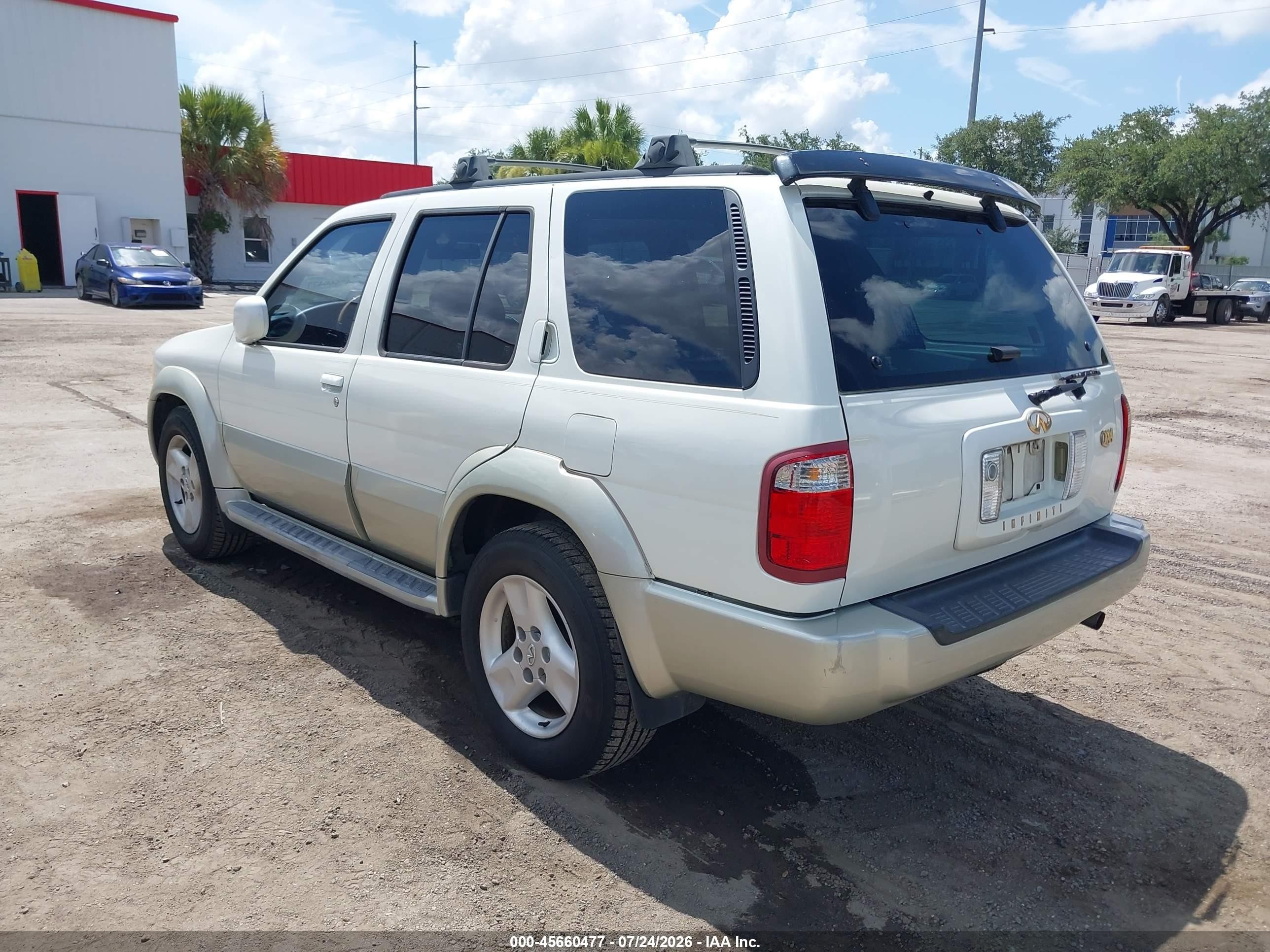 2002 Infiniti Qx4 Luxury White vin: JNRDR09X42W211371