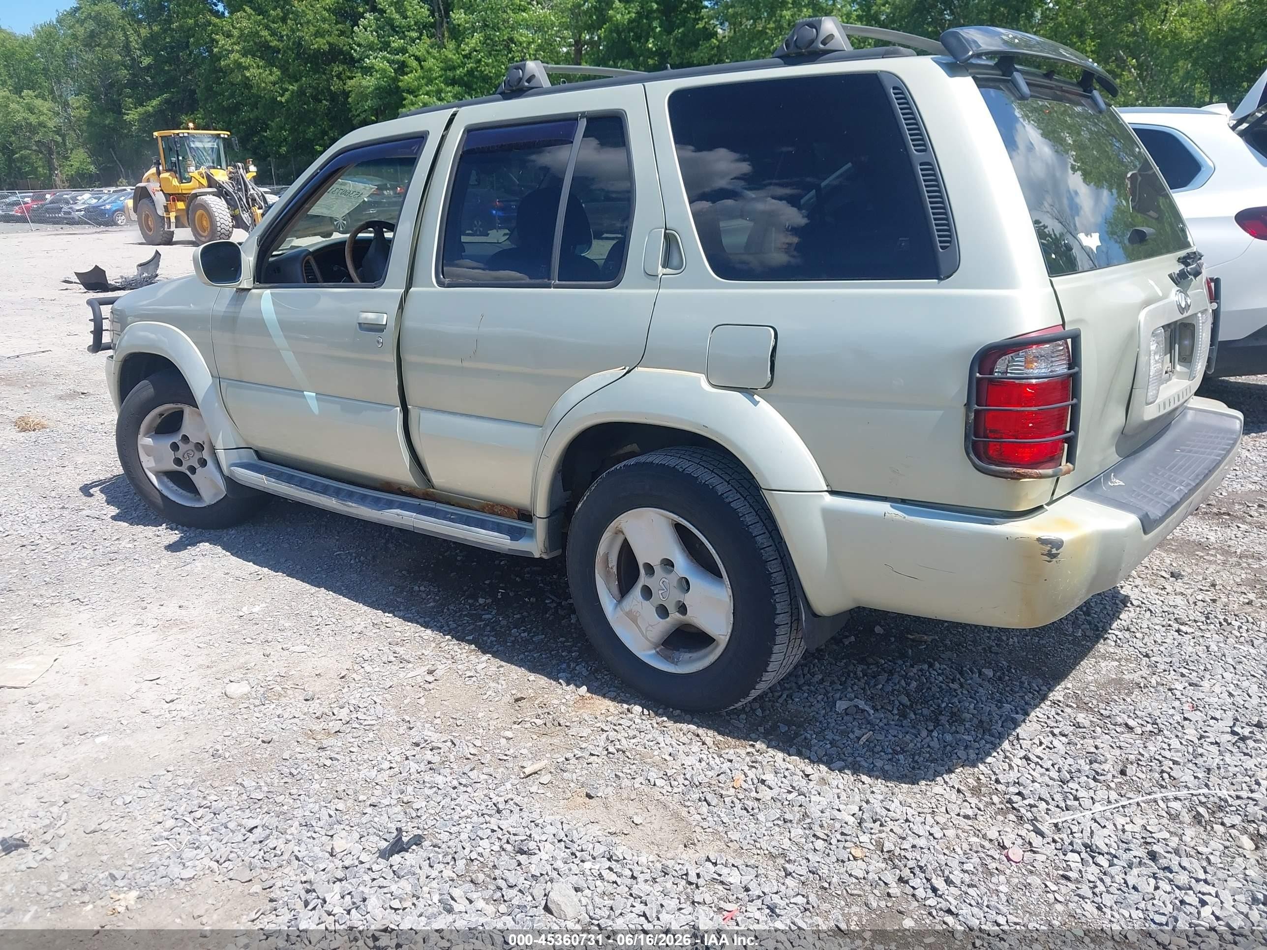 2001 Infiniti Qx4 Luxury Gold vin: JNRDR09Y41W214956