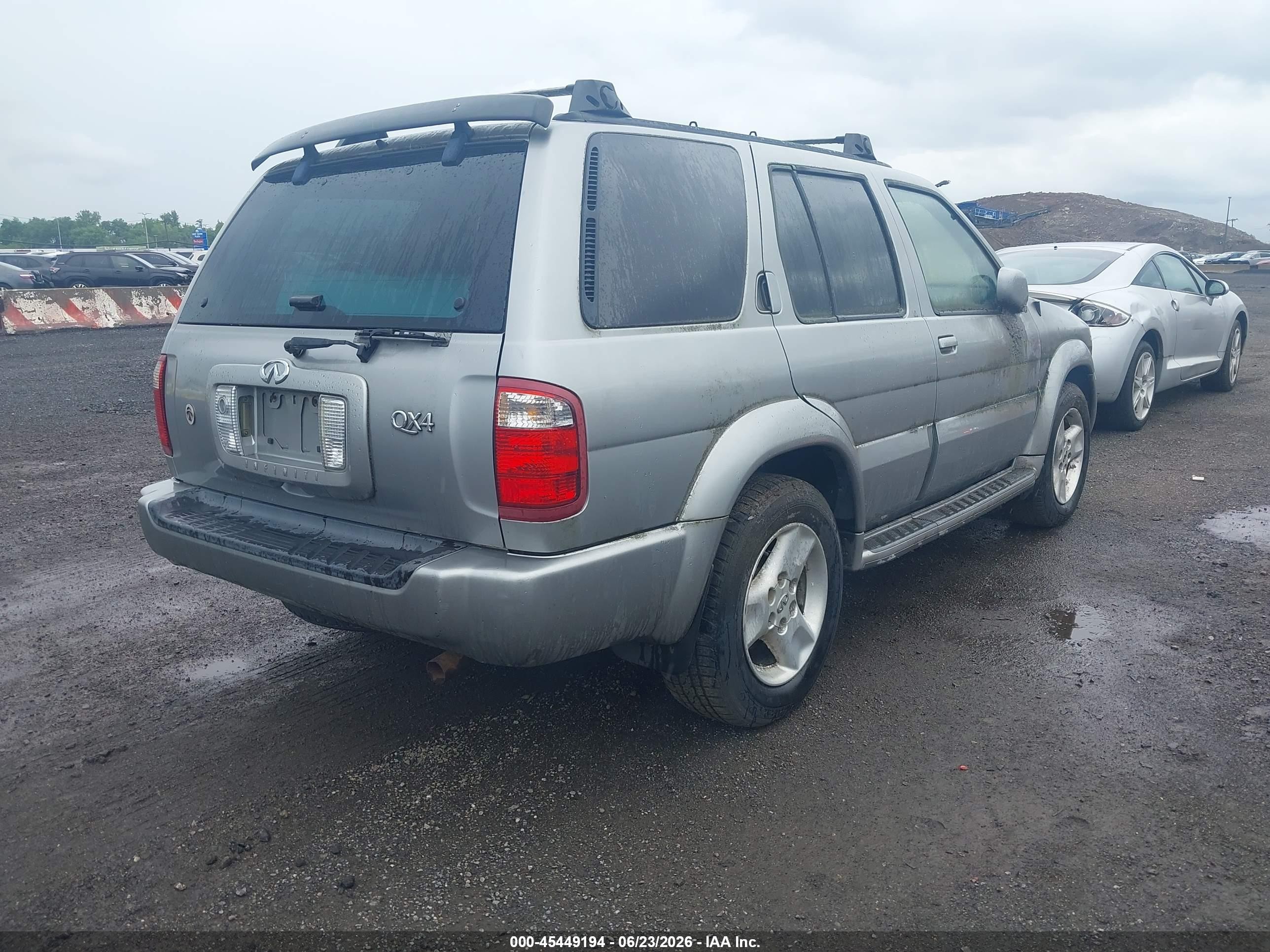 2001 Infiniti Qx4 Luxury Silver vin: JNRDR09Y51W214965