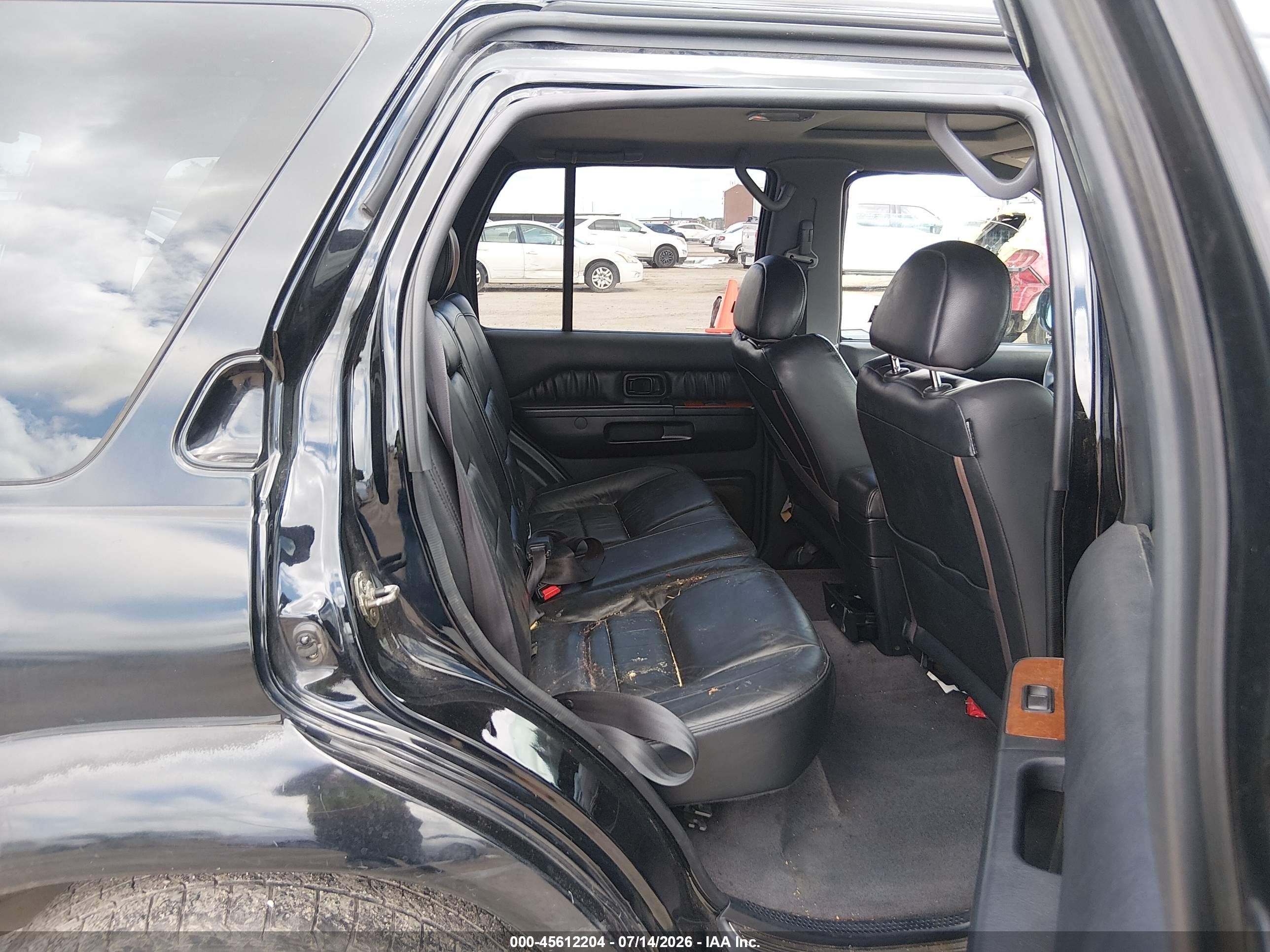 2001 Infiniti Qx4 Luxury Black vin: JNRDR09Y71W224705