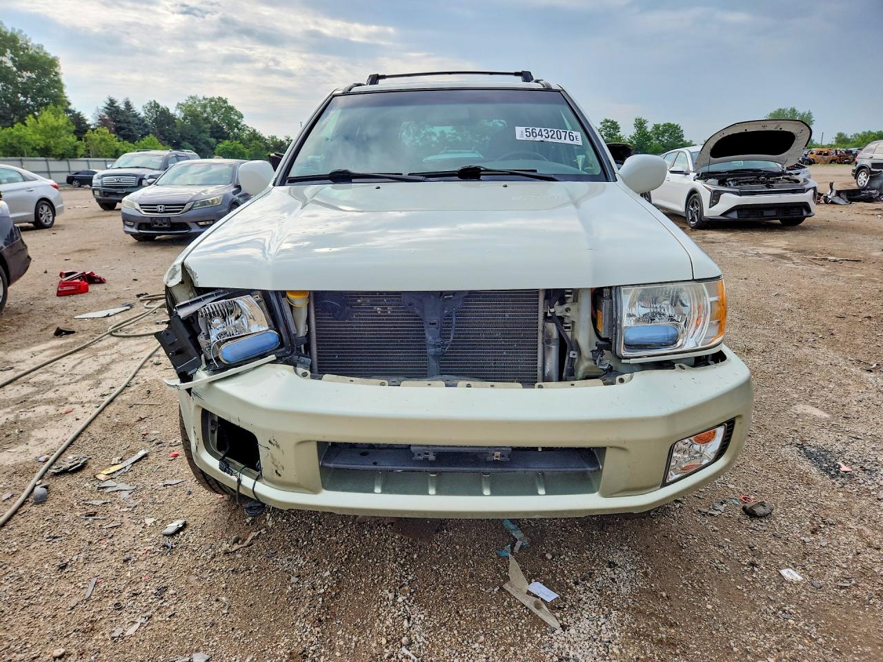 2002 Infiniti Qx4 Base Beige vin: JNRDR09YX2W254038