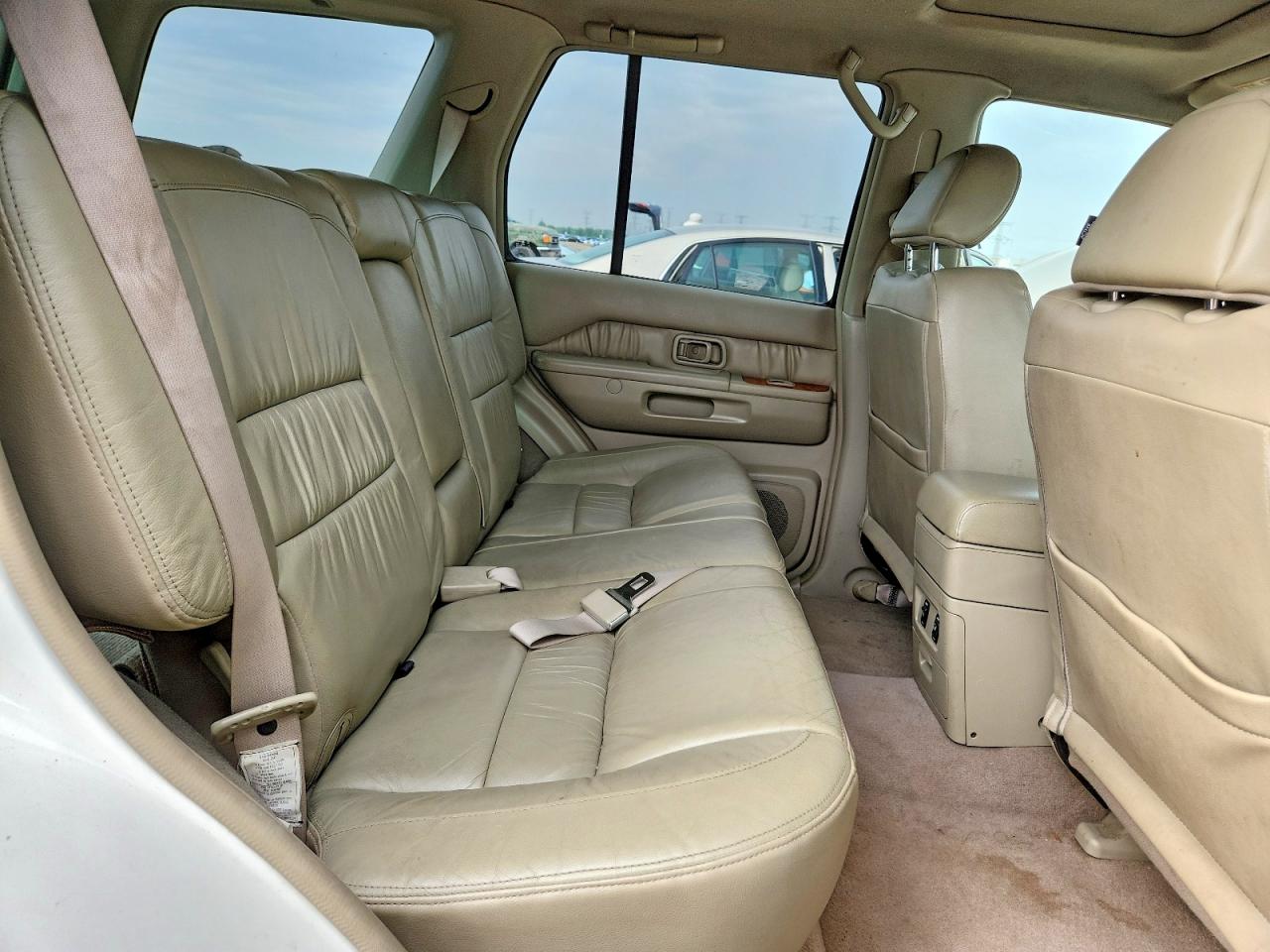 2002 Infiniti Qx4 Base Beige vin: JNRDR09YX2W254038