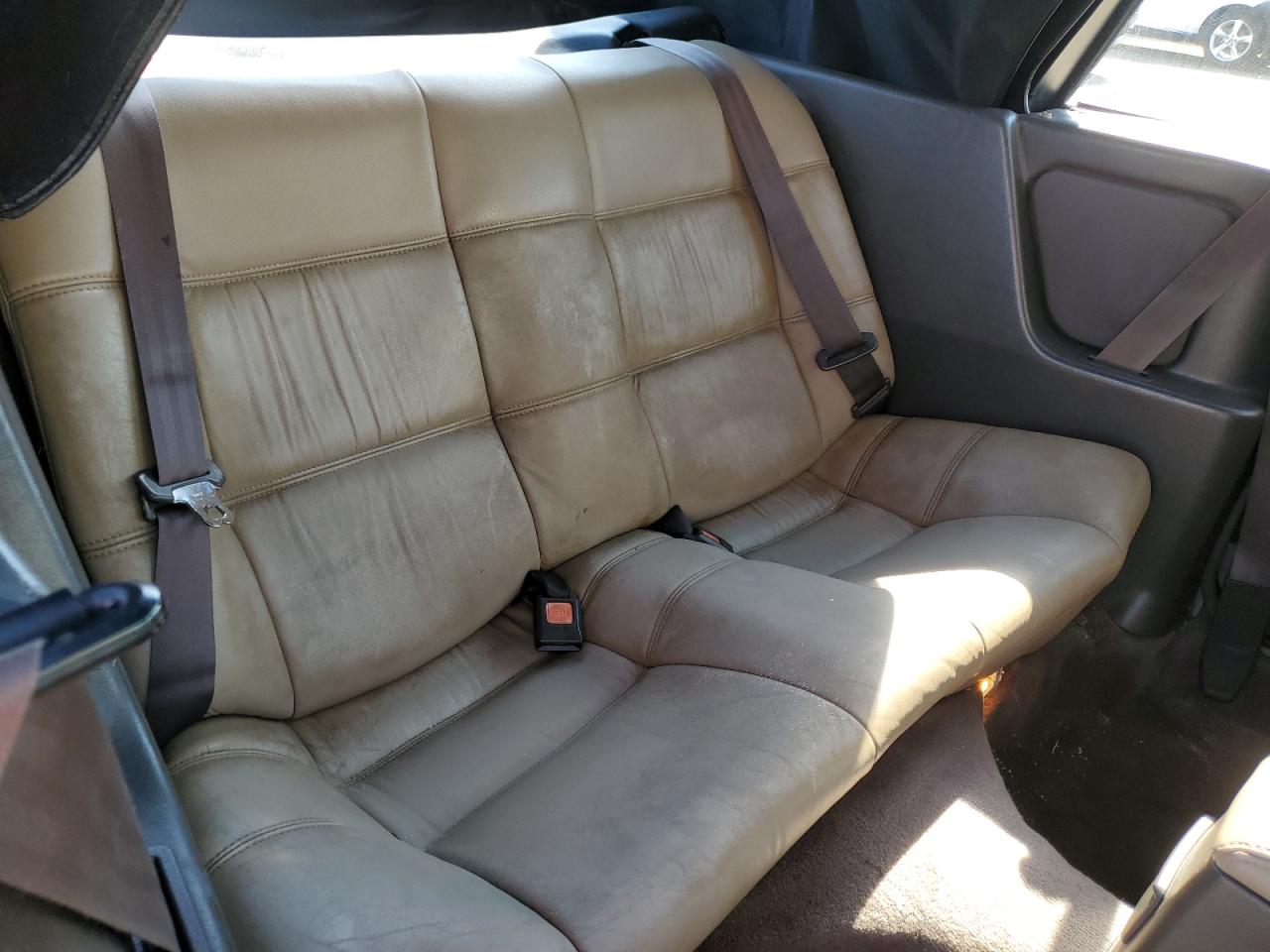 1992 Infiniti M30  White vin: JNXHF16C9NT011277