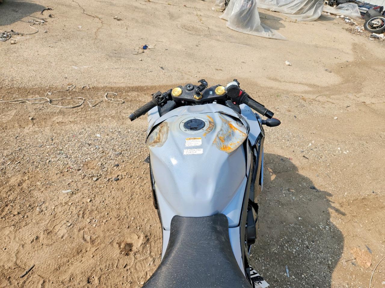 2024 Suzuki Gsx-r1000 Gray vin: JS1DM11B2R7100255