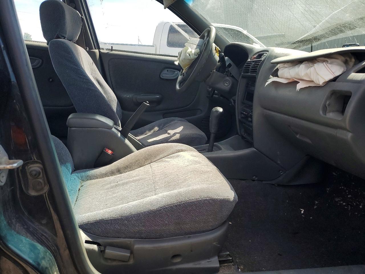 2000 Suzuki Esteem Gl Blue vin: JS2GB41S3Y5189781
