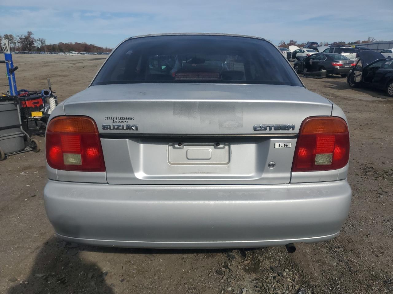 2000 Suzuki Esteem Gl Silver vin: JS2GB41S8Y5184253