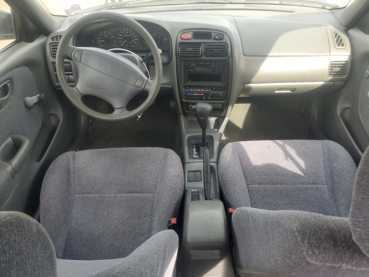 2000 Suzuki Esteem Gl Silver vin: JS2GB41S8Y5184253
