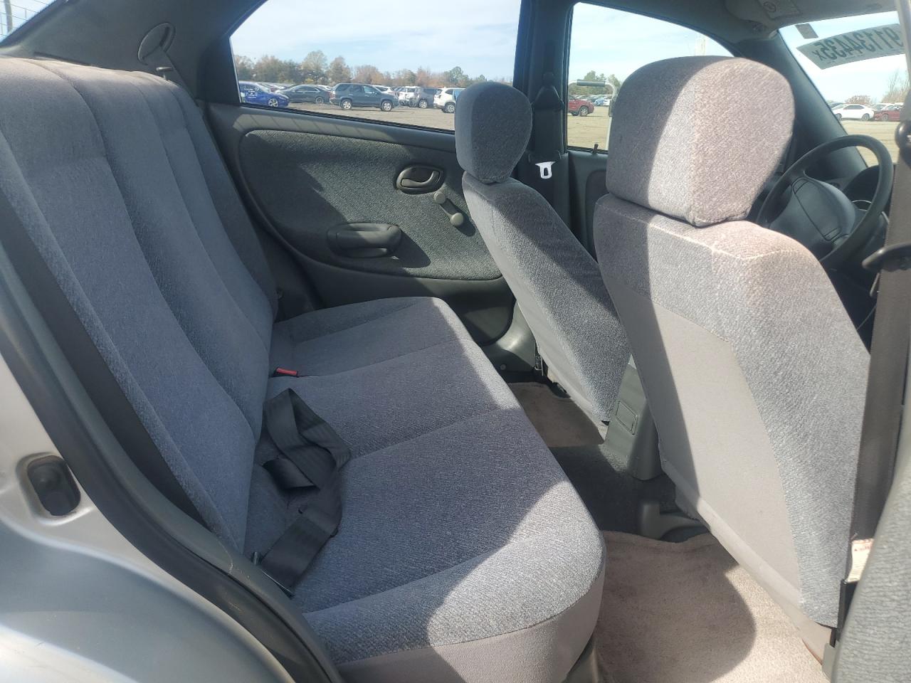 2000 Suzuki Esteem Gl Silver vin: JS2GB41S8Y5184253
