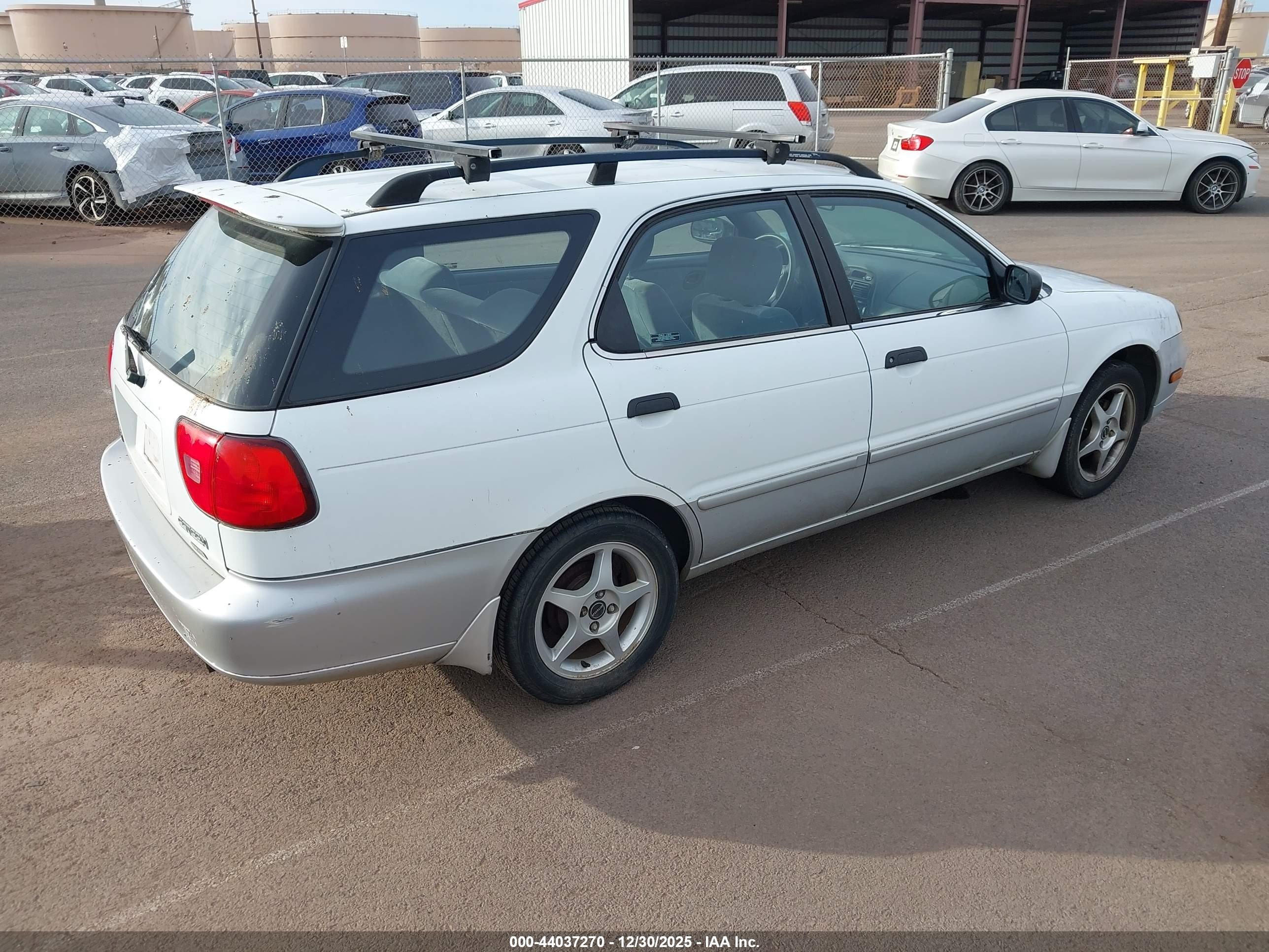 2001 Suzuki Esteem Gl/glx/glx+ White vin: JS2GB41W315201954
