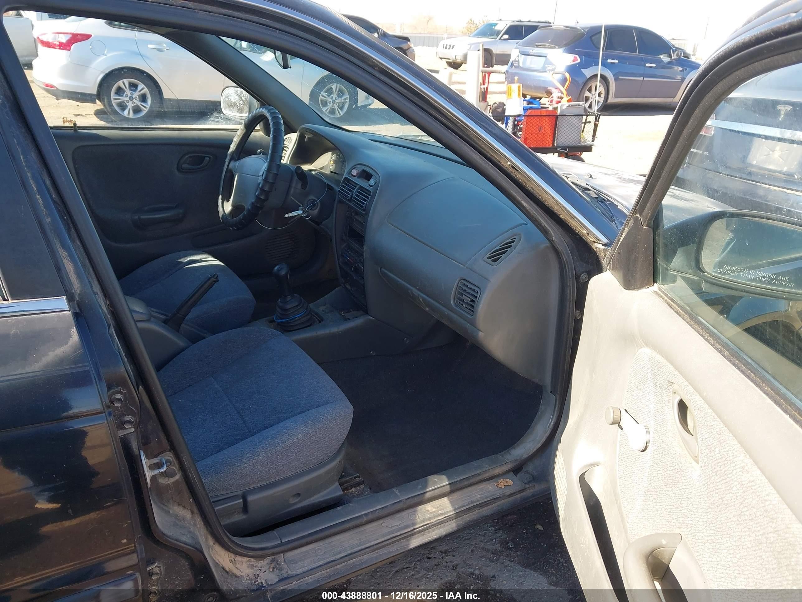 2000 Suzuki Esteem Gl/glx/glx+ Black vin: JS2GB41W5Y5180728