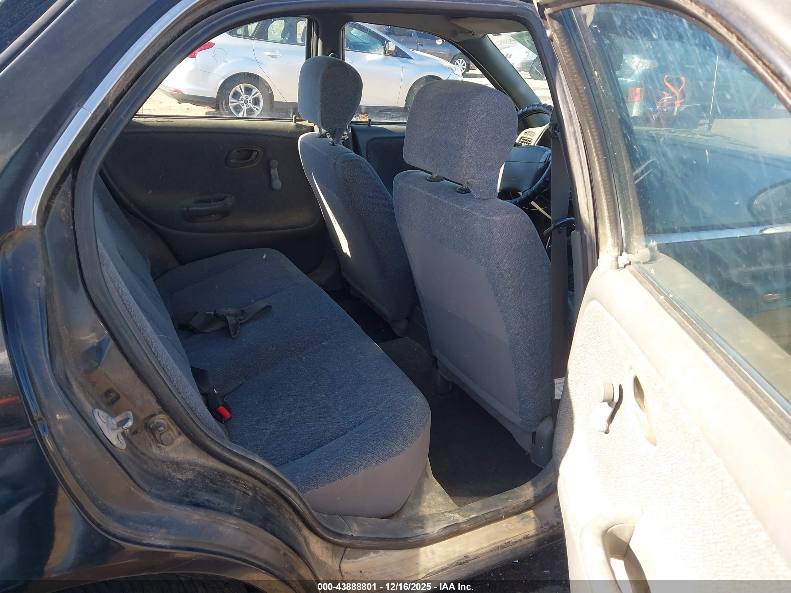 2000 Suzuki Esteem Gl/glx/glx+ Black vin: JS2GB41W5Y5180728