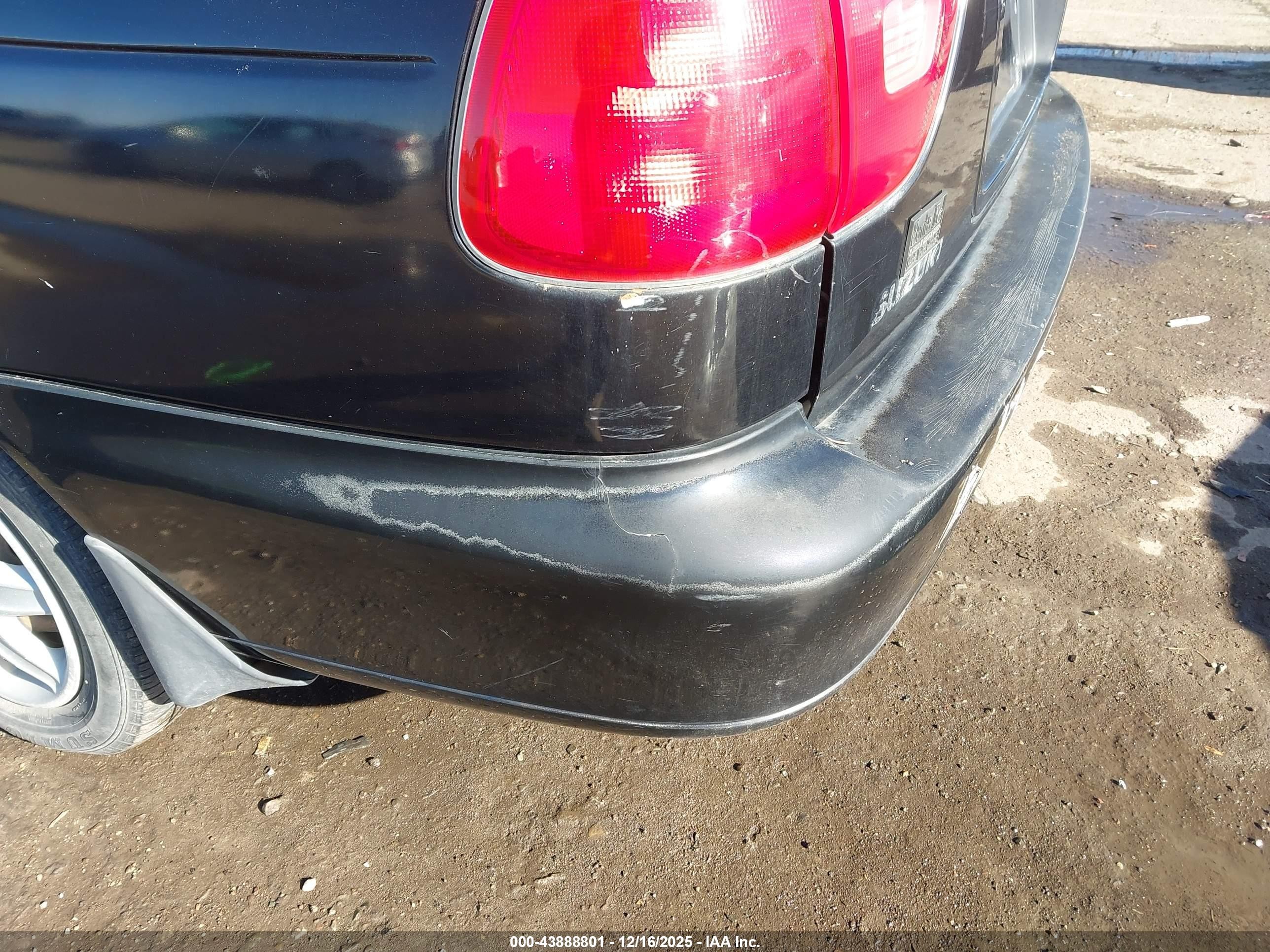 2000 Suzuki Esteem Gl/glx/glx+ Black vin: JS2GB41W5Y5180728