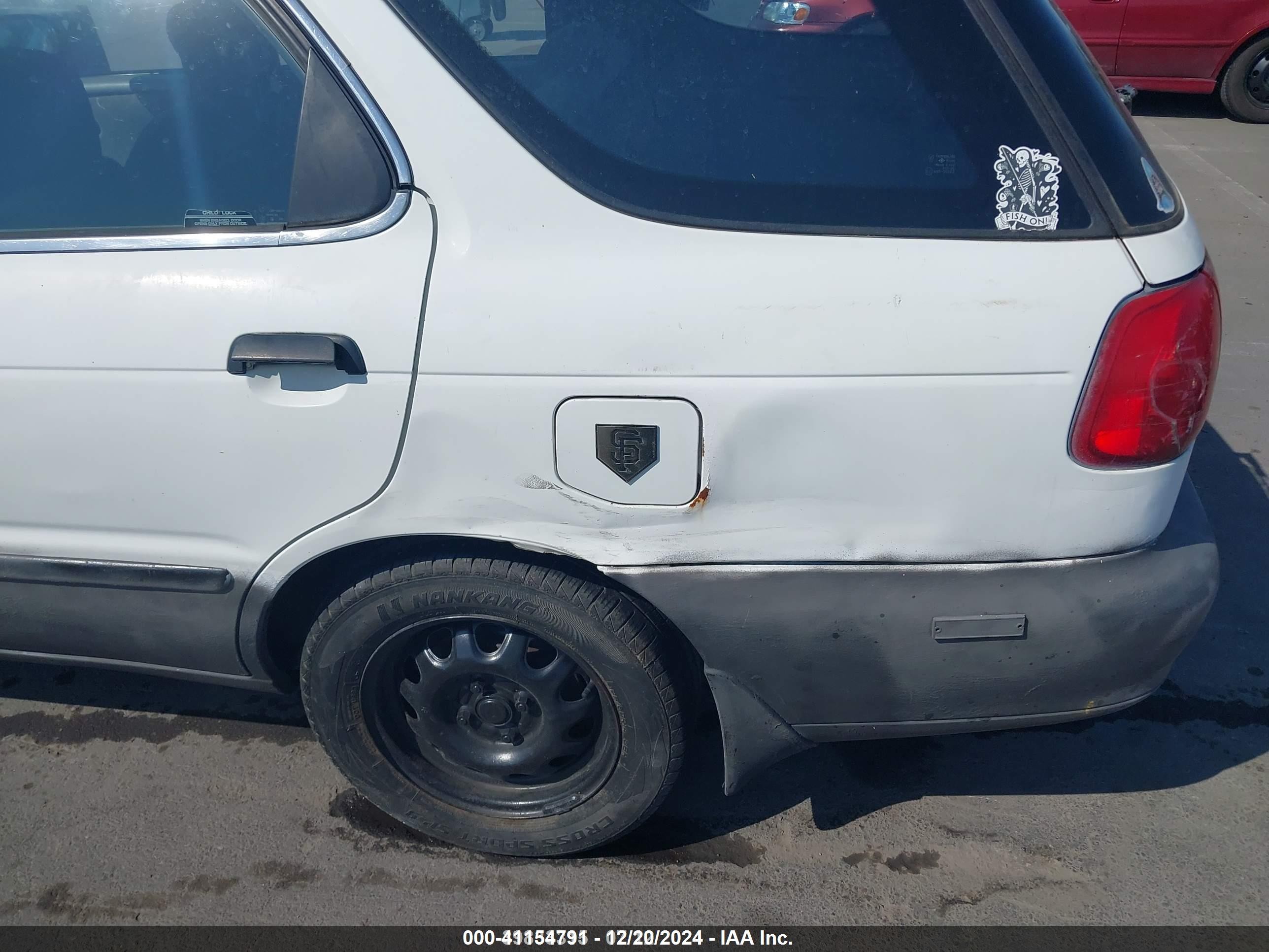 2000 Suzuki Esteem Gl/glx/glx+ White vin: JS2GB41W5Y5180745