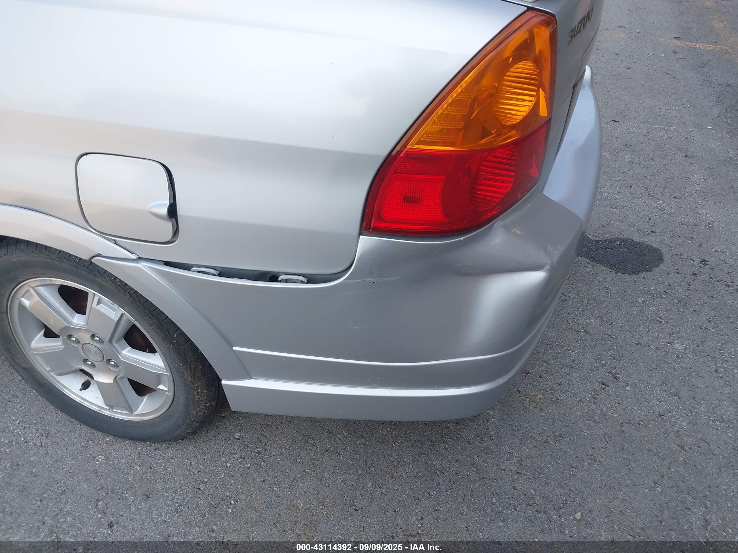 2003 Suzuki Aerio Gs/s Silver vin: JS2RA41S535151389