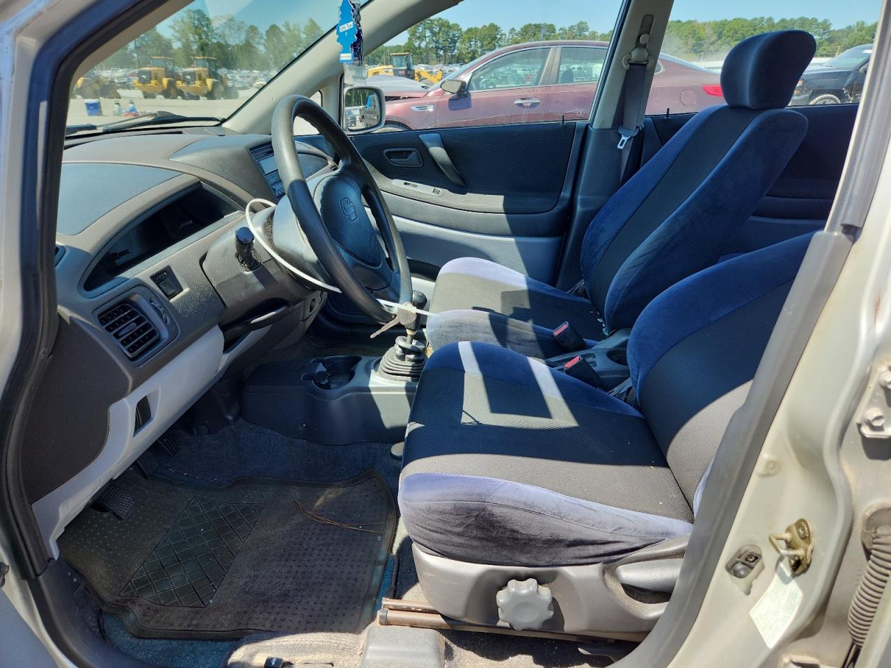 2002 Suzuki Aerio S Silver vin: JS2RA41S625105133
