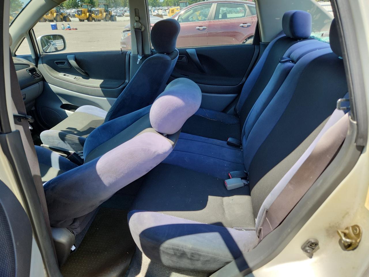 2002 Suzuki Aerio S Silver vin: JS2RA41S625105133