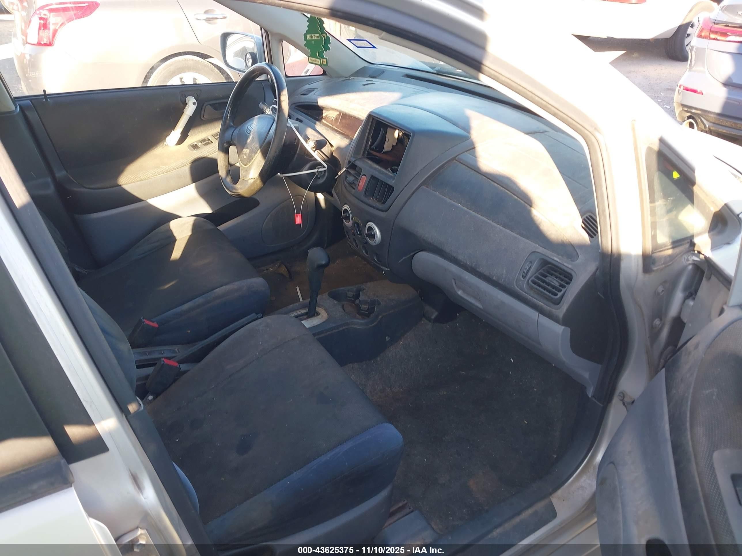 2002 Suzuki Aerio   Gray vin: JS2RA41S825104520