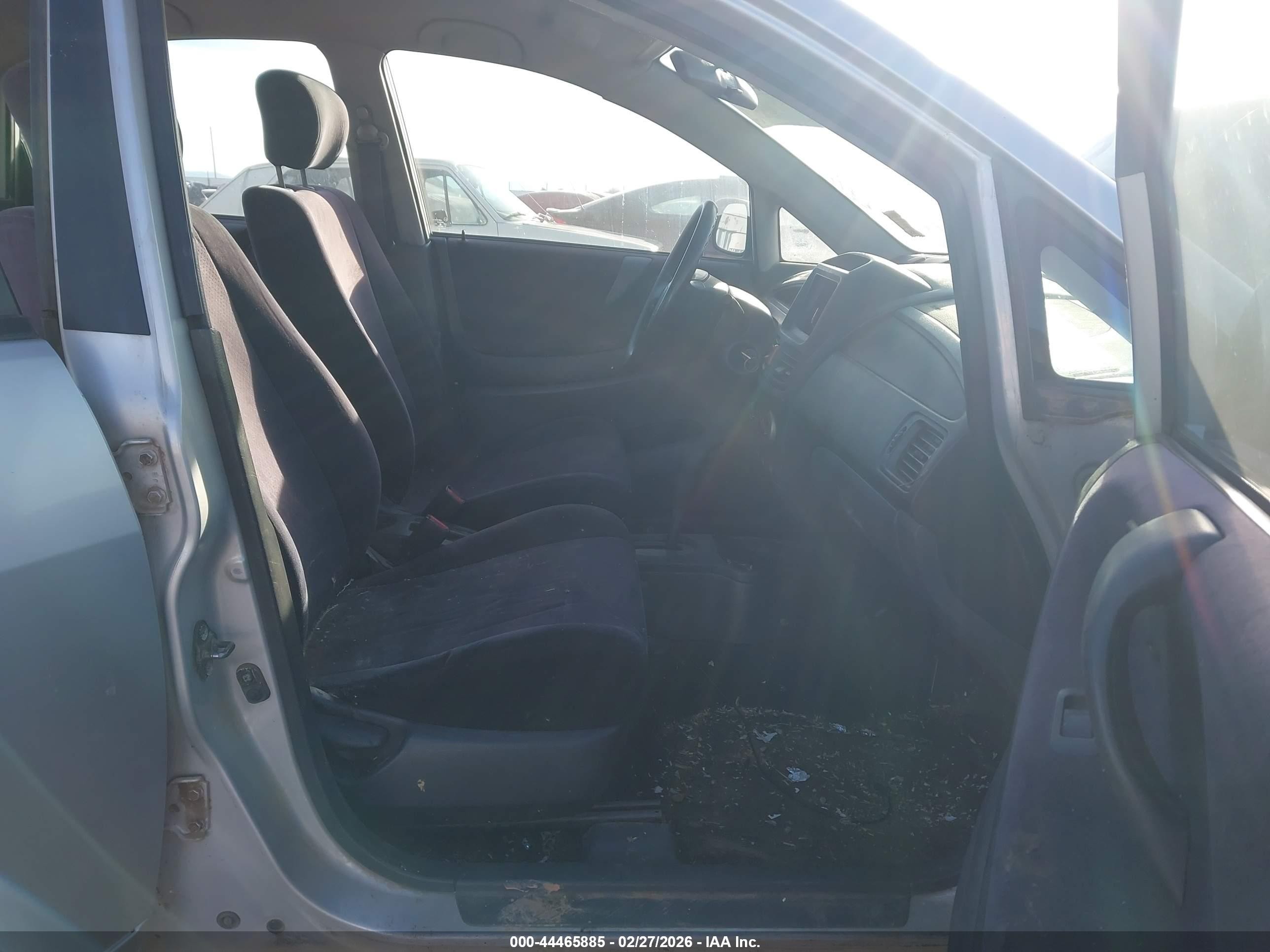 2003 Suzuki Aerio Gs/s Silver vin: JS2RA41SX35160105