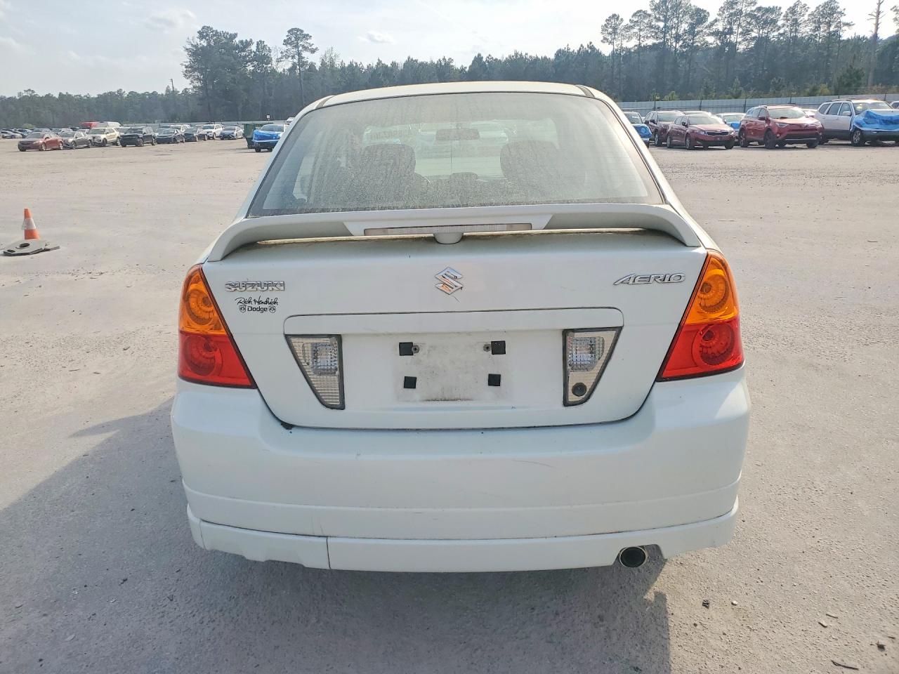 2005 Suzuki Aerio S White vin: JS2RA61S655250981