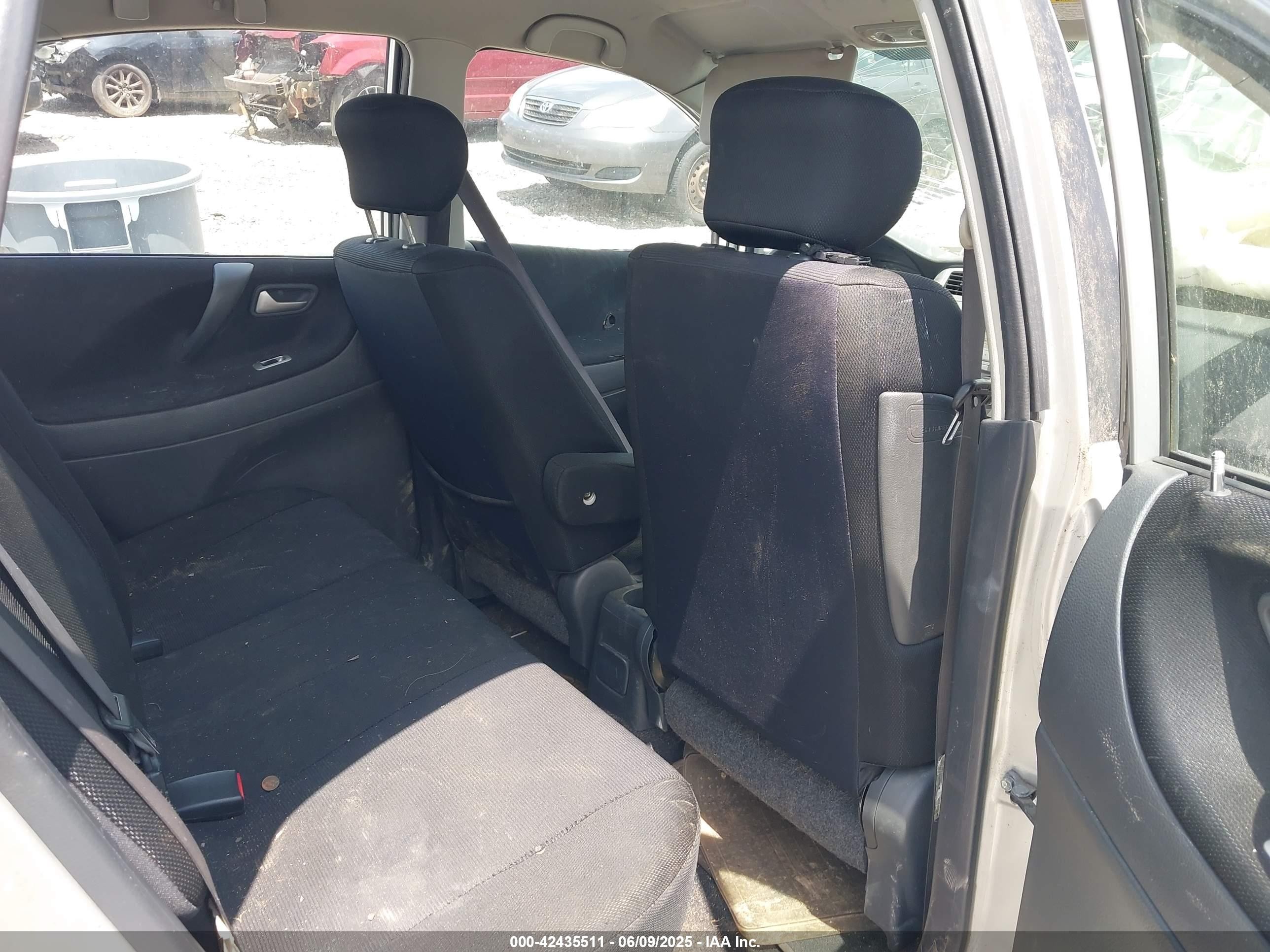2006 Suzuki Aerio Premium Silver vin: JS2RA62S365301790