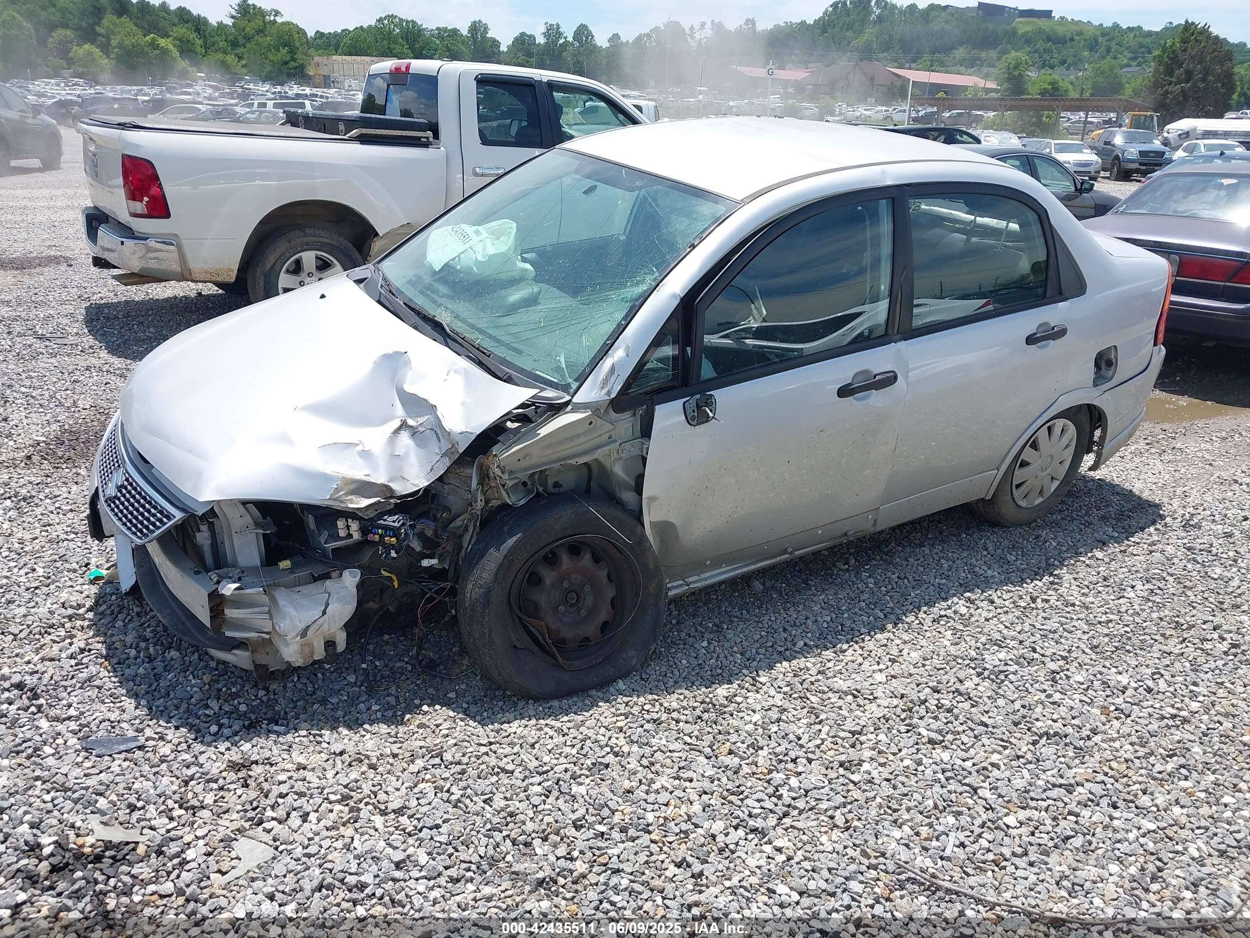 2006 Suzuki Aerio Premium Silver vin: JS2RA62S365301790