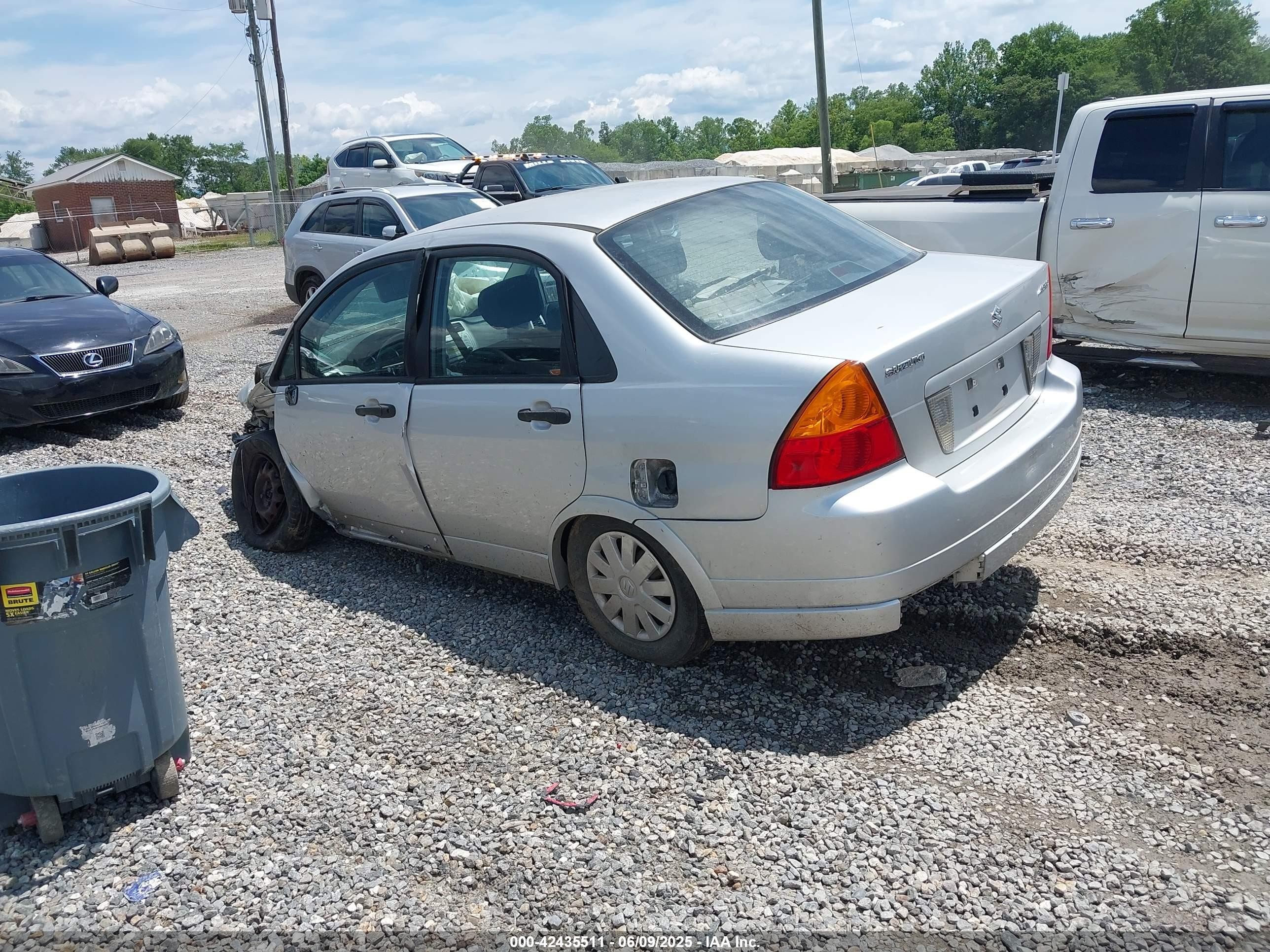 2006 Suzuki Aerio Premium Silver vin: JS2RA62S365301790