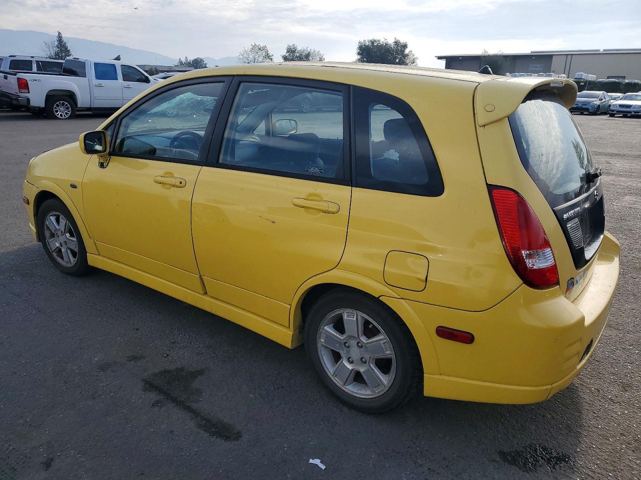 2002 Suzuki Aerio Sx Yellow vin: JS2RC41H725104412
