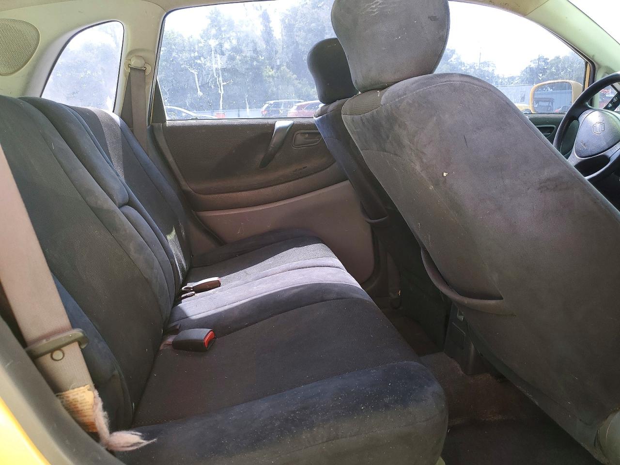 2002 Suzuki Aerio Sx Yellow vin: JS2RC41H925103049