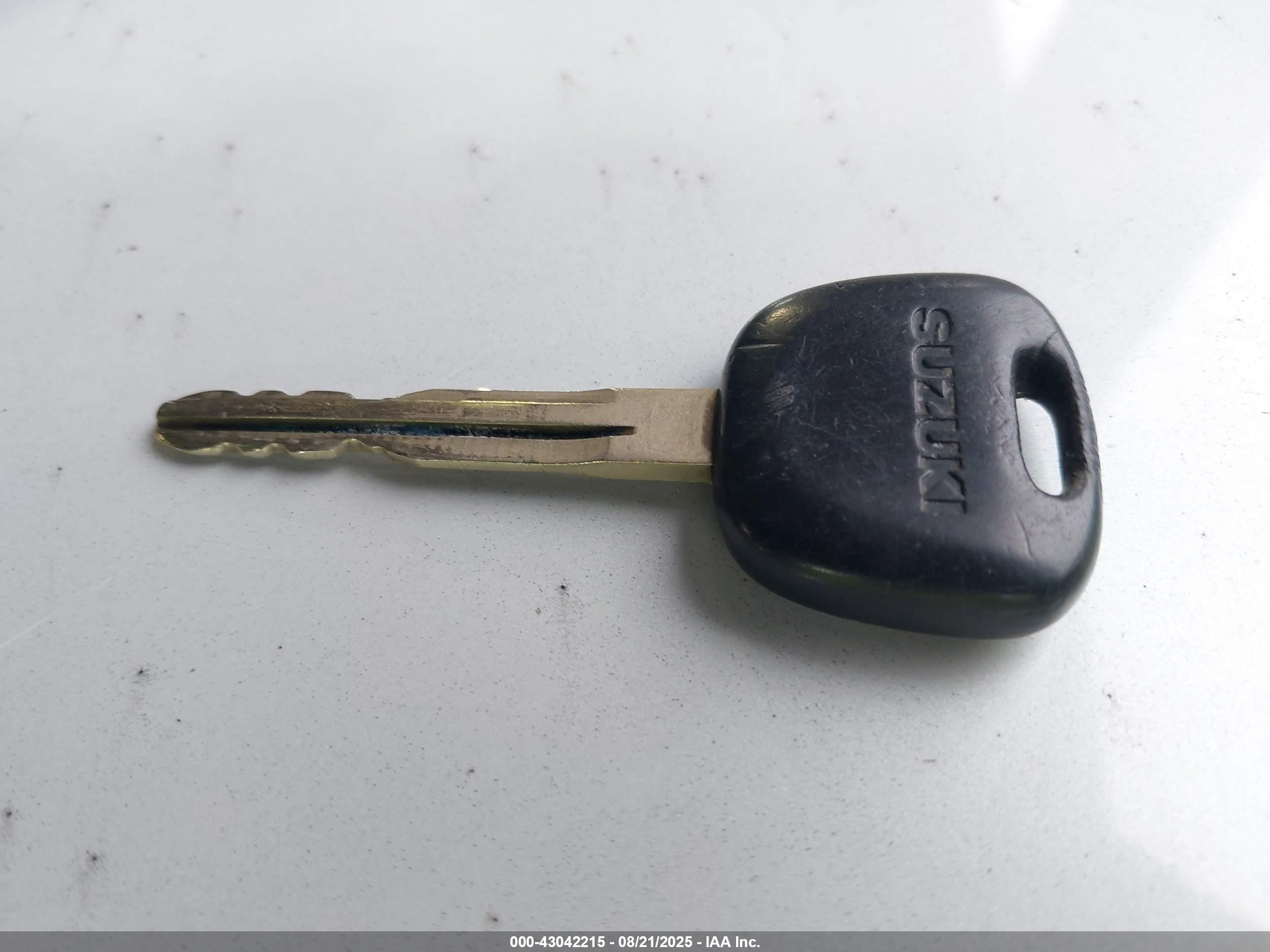 2003 Suzuki Aerio Sx   White vin: JS2RC41H935212287