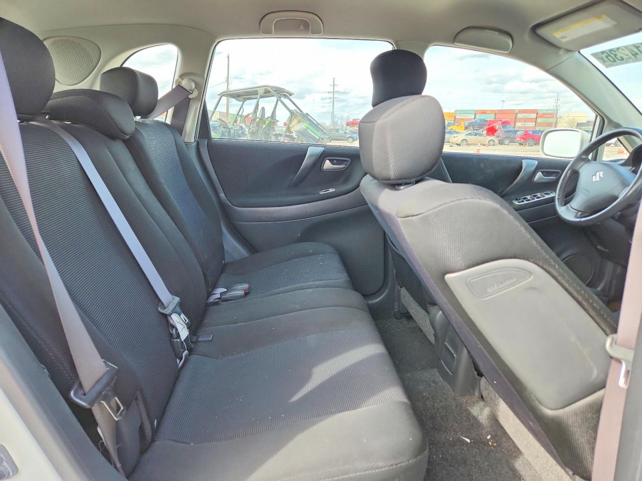2006 Suzuki Aerio Premium White vin: JS2RC61H265351581