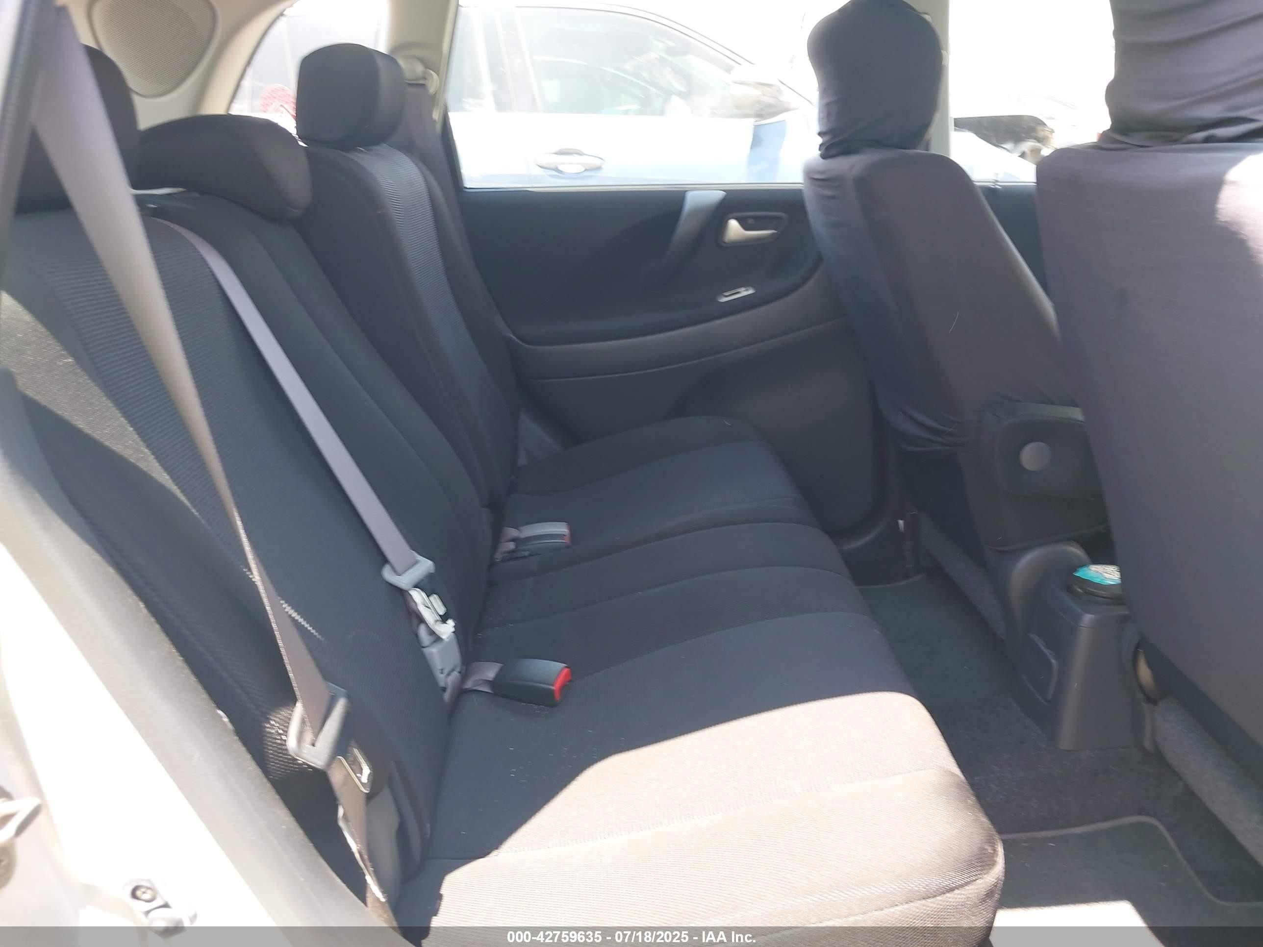 2005 Suzuki Aerio Sx   Silver vin: JS2RC61H755301967