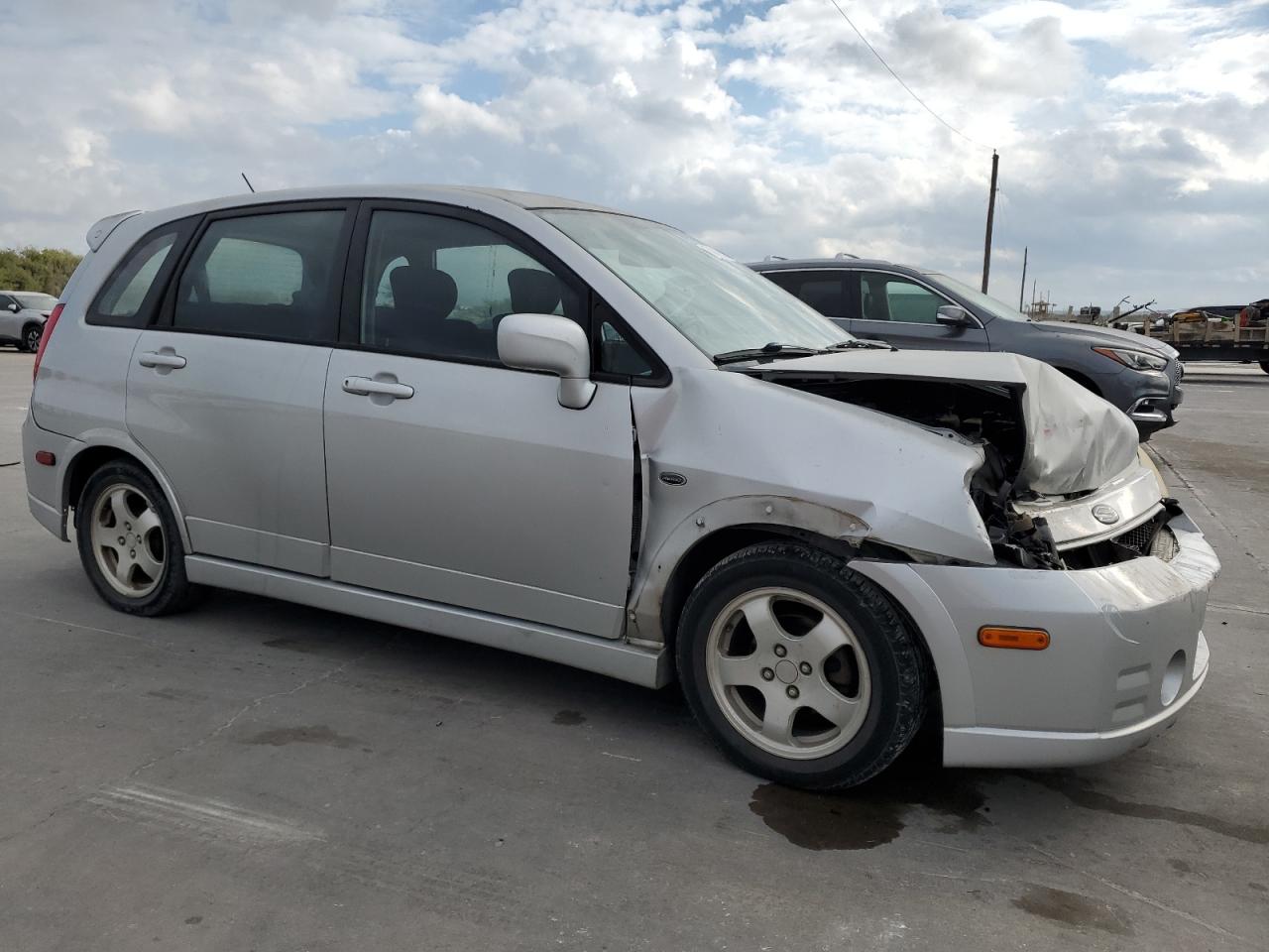 2004 Suzuki Aerio Sx Серебряный vin: JS2RC61HX45252083