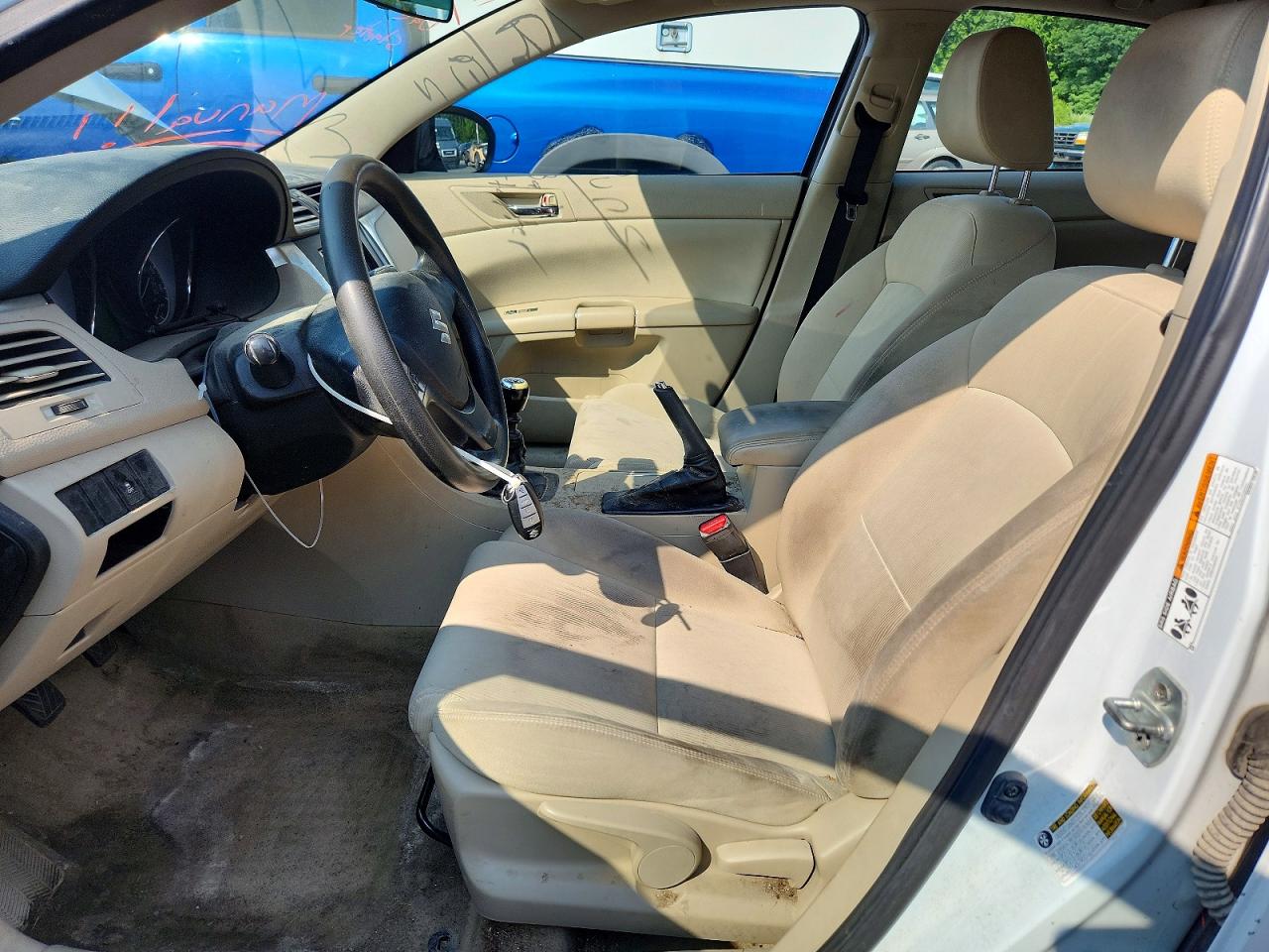 2012 Suzuki Kizashi S Silver vin: JS2RE9A16C6100082