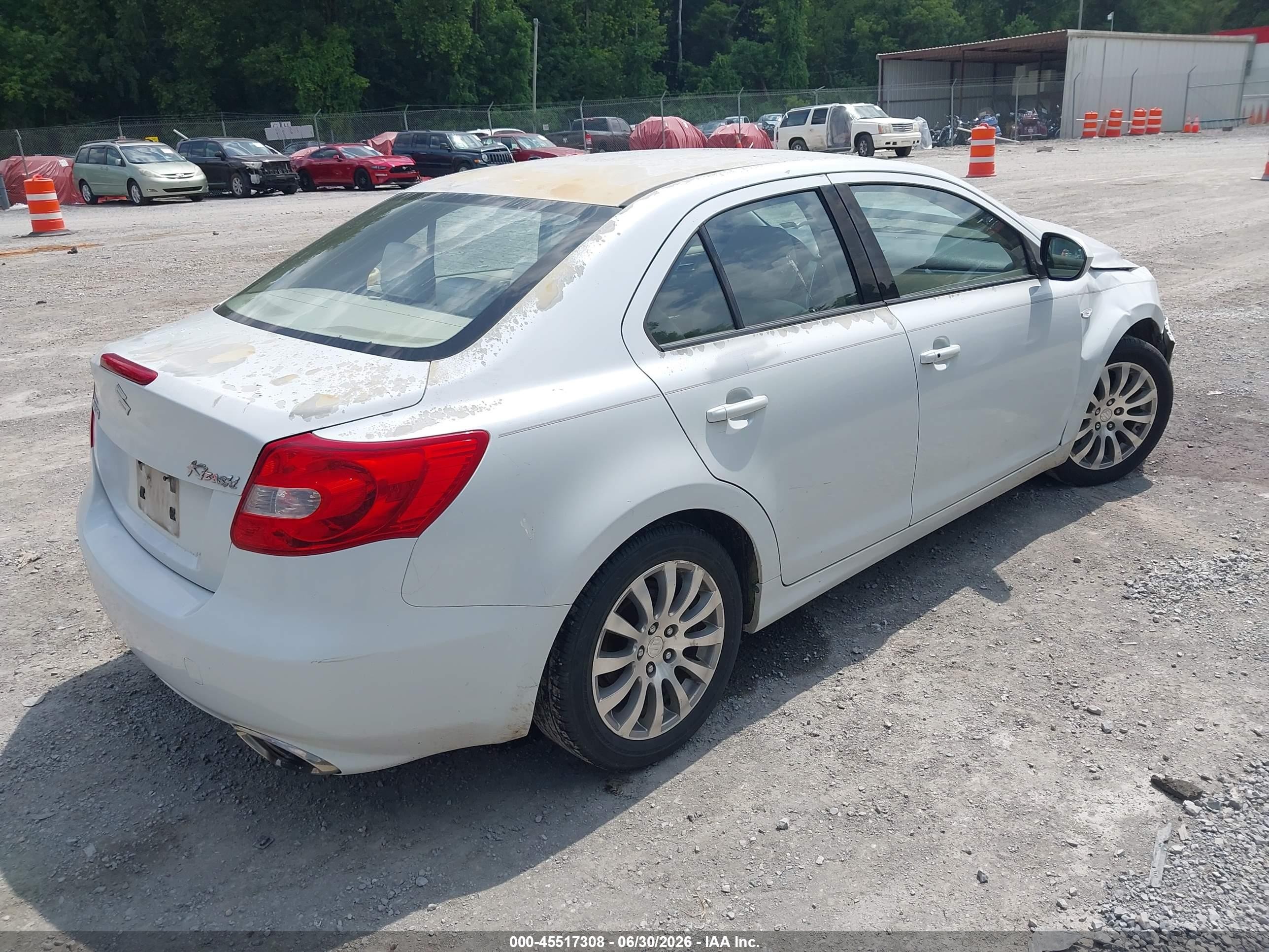 2010 Suzuki Kizashi Se White vin: JS2RE9A30A6101615