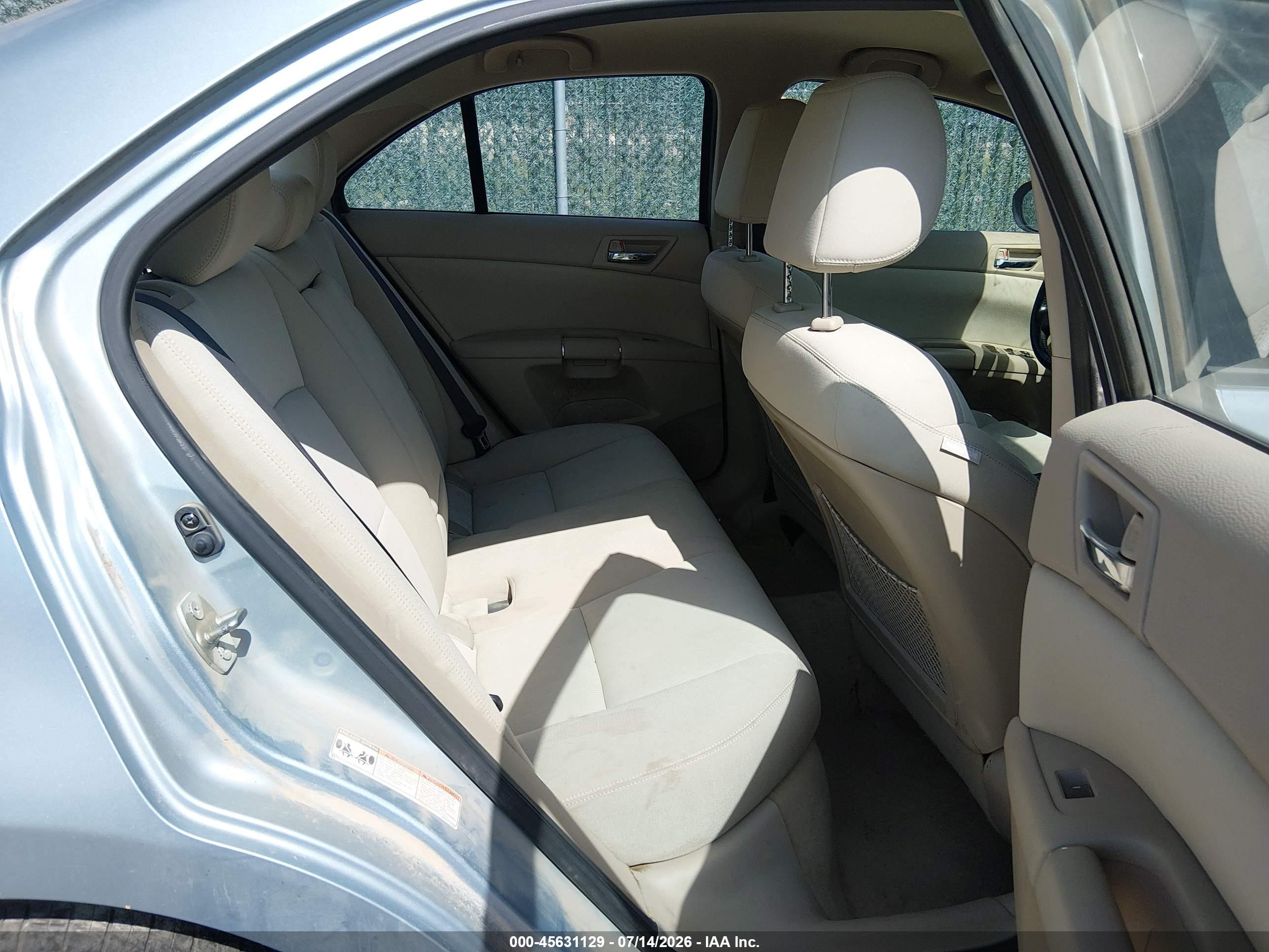 2012 Suzuki Kizashi Se Silver vin: JS2RE9A31C6101089