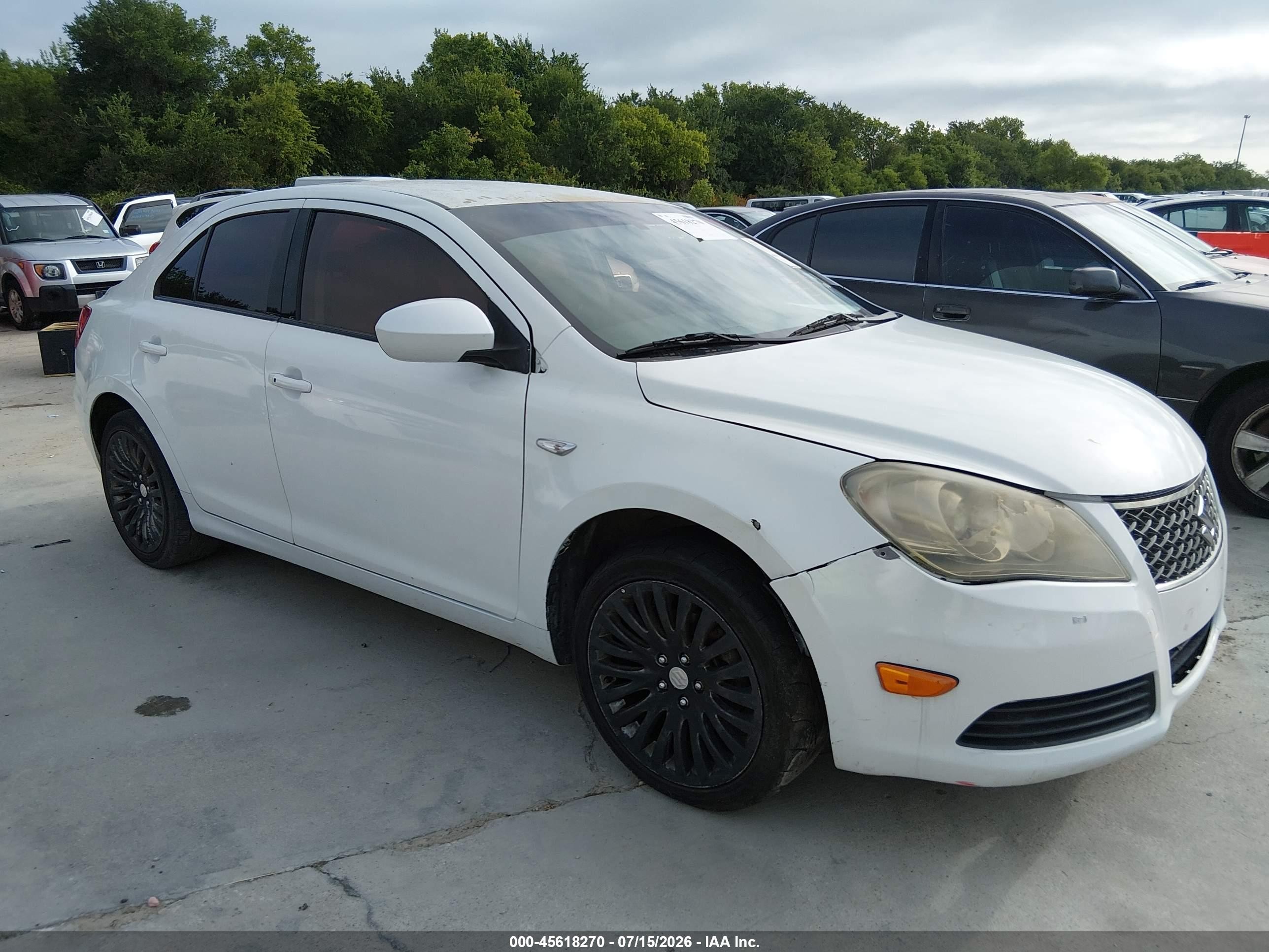 2011 Suzuki Kizashi Se White vin: JS2RE9A32B6111516