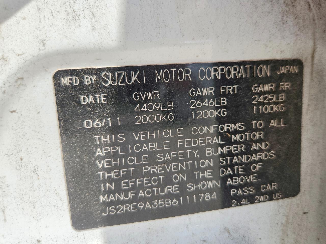 2011 Suzuki Kizashi Se White vin: JS2RE9A35B6111784