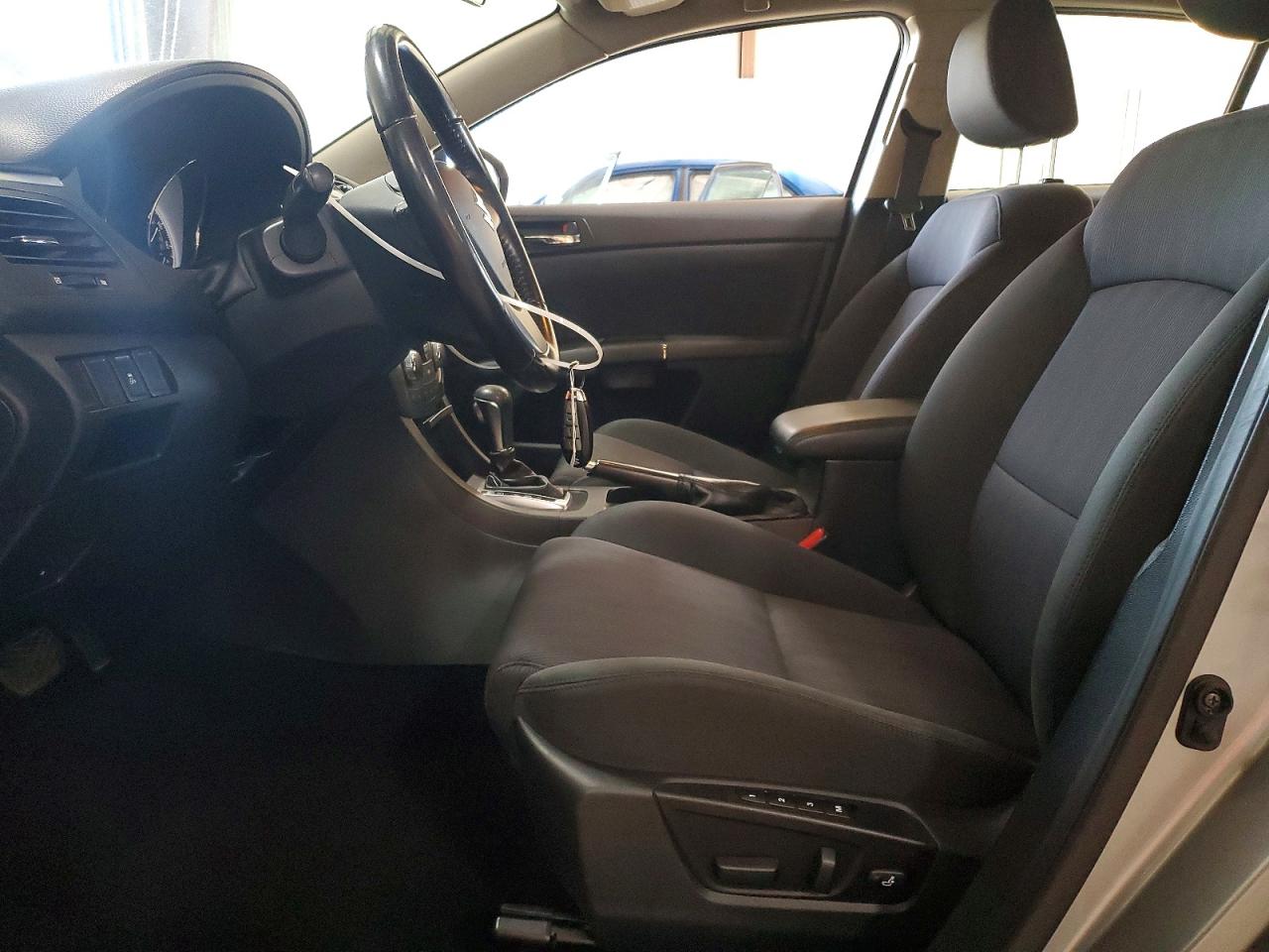 2010 Suzuki Kizashi Se Серебряный vin: JS2RE9A3XA6101251