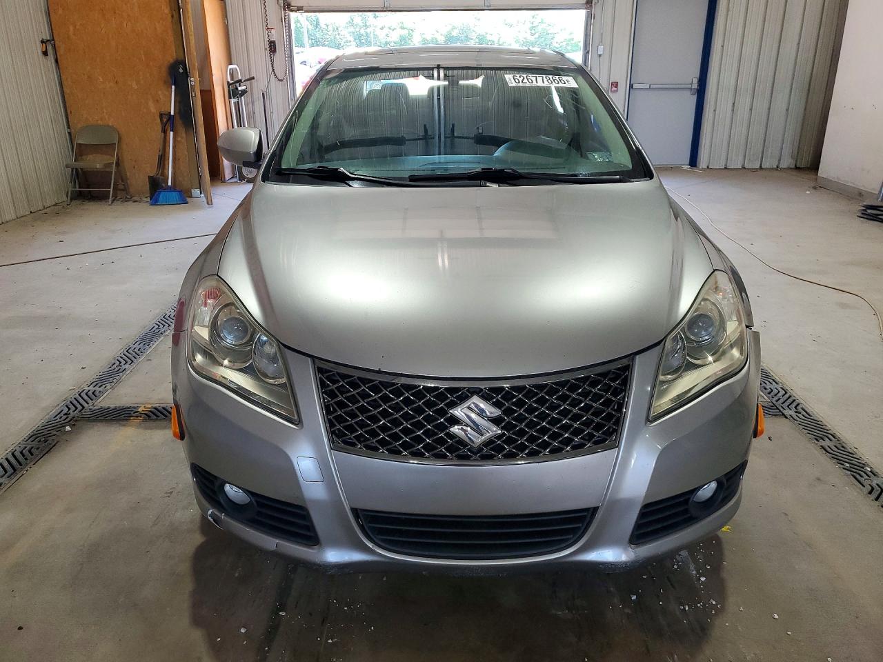 2010 Suzuki Kizashi Gts Silver vin: JS2RE9A54A6100999