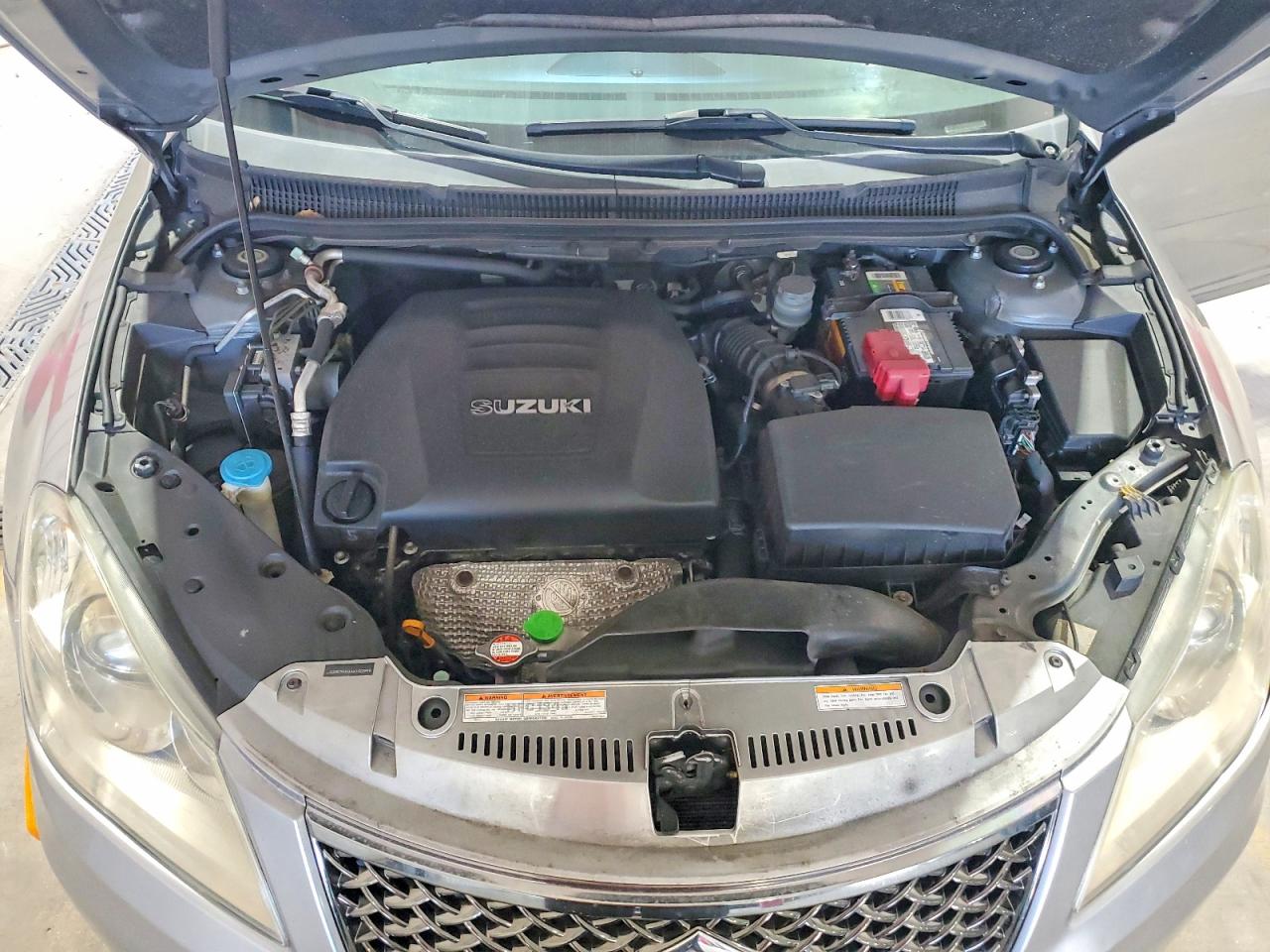 2010 Suzuki Kizashi Gts Silver vin: JS2RE9A54A6100999