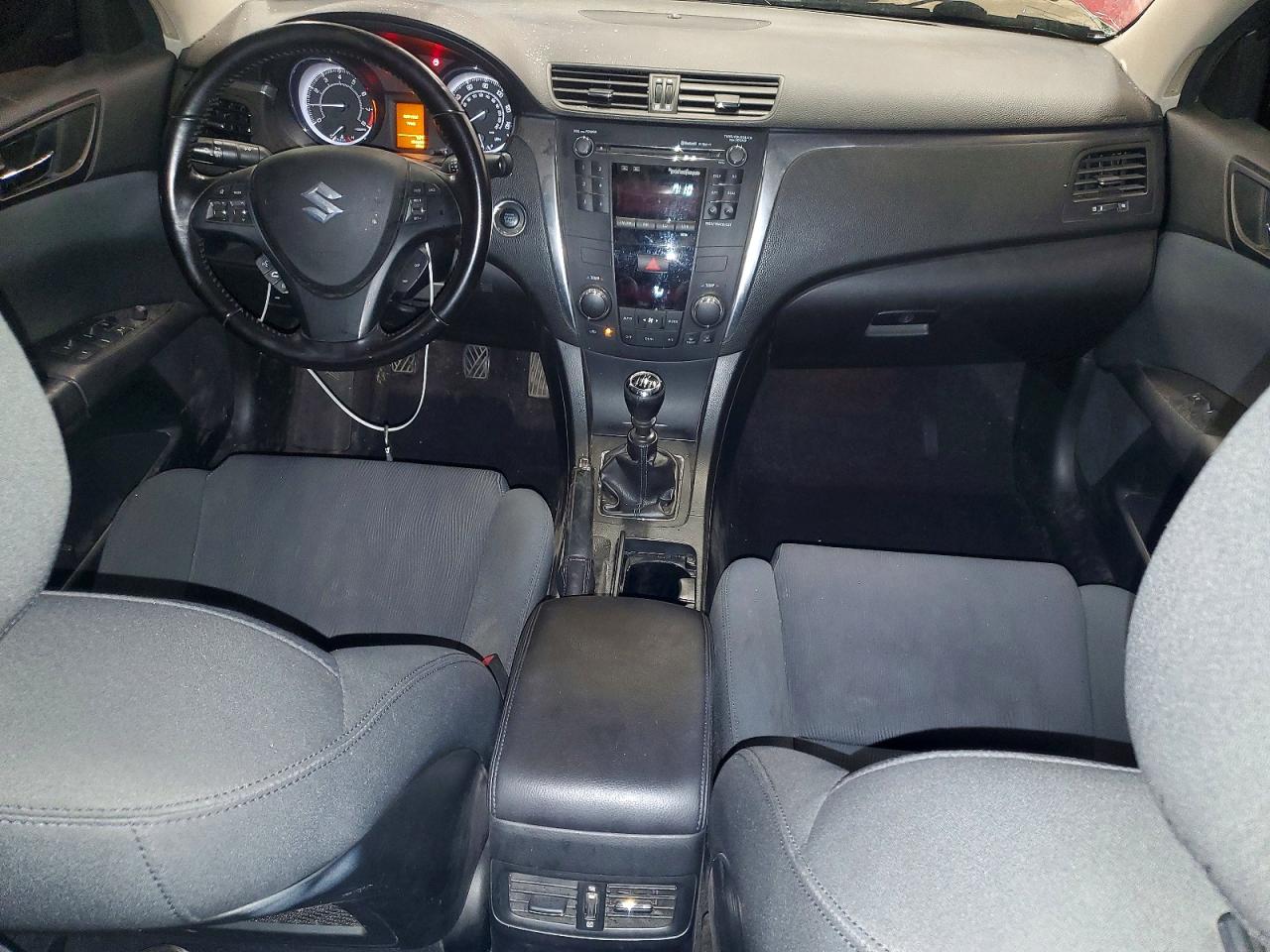 2010 Suzuki Kizashi Gts Red vin: JS2RE9A59A6100027
