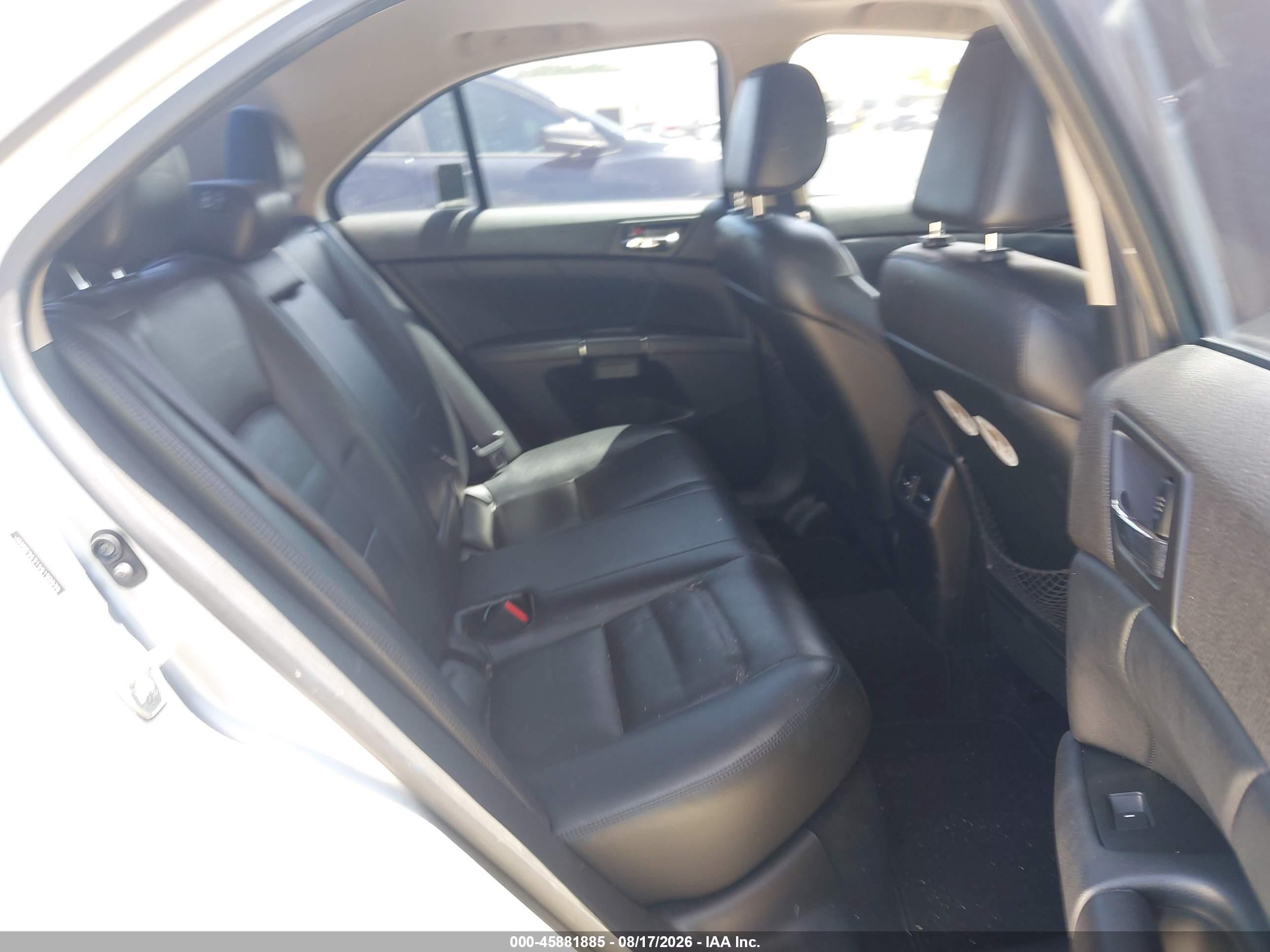 2010 Suzuki Kizashi Sls Серебряный vin: JS2RE9A71A6100072